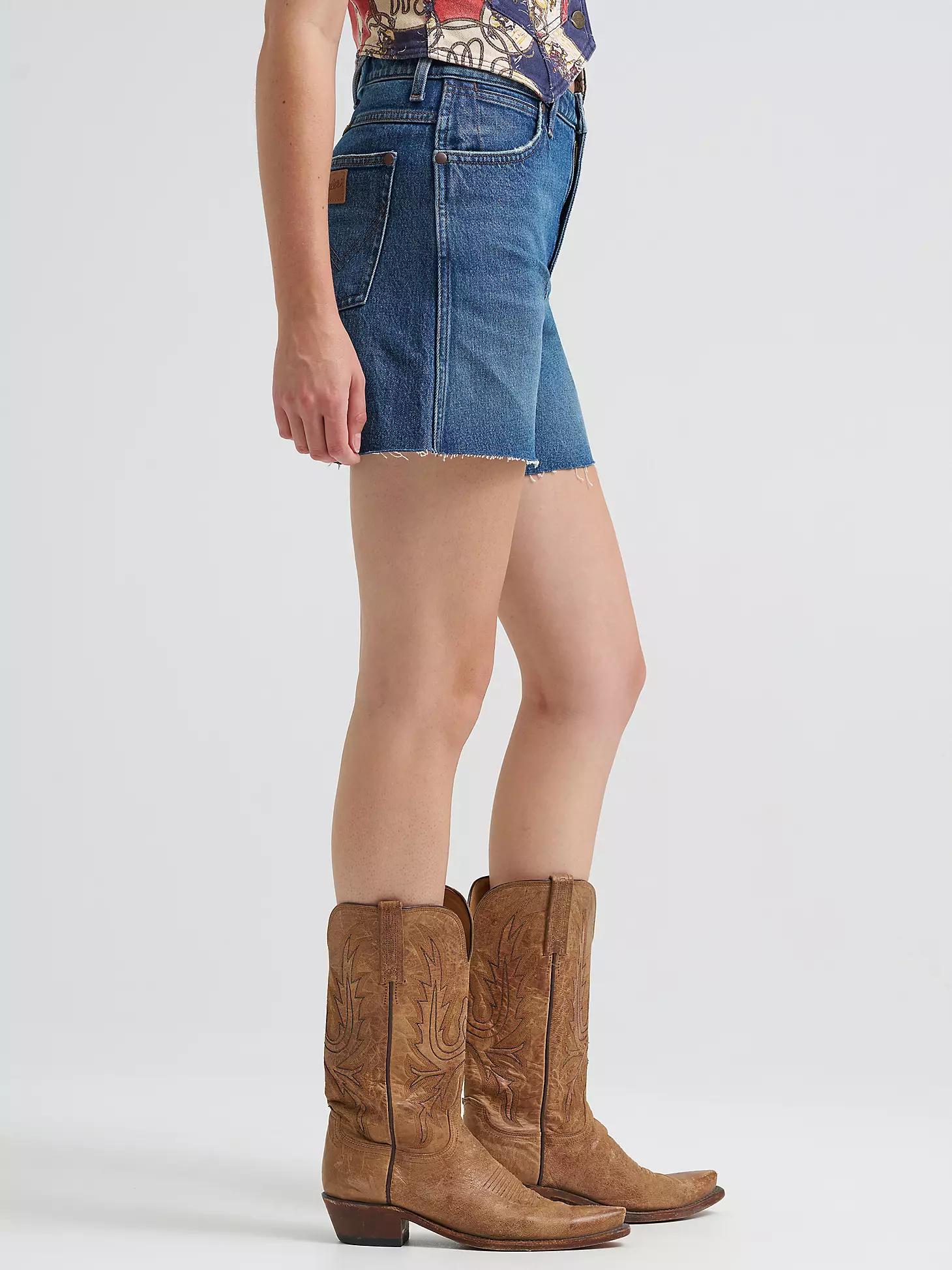 Women's Wrangler® Mid-Length Cowboy Short | Women's SHORTS & SKIRTS | Wrangler® Product Image