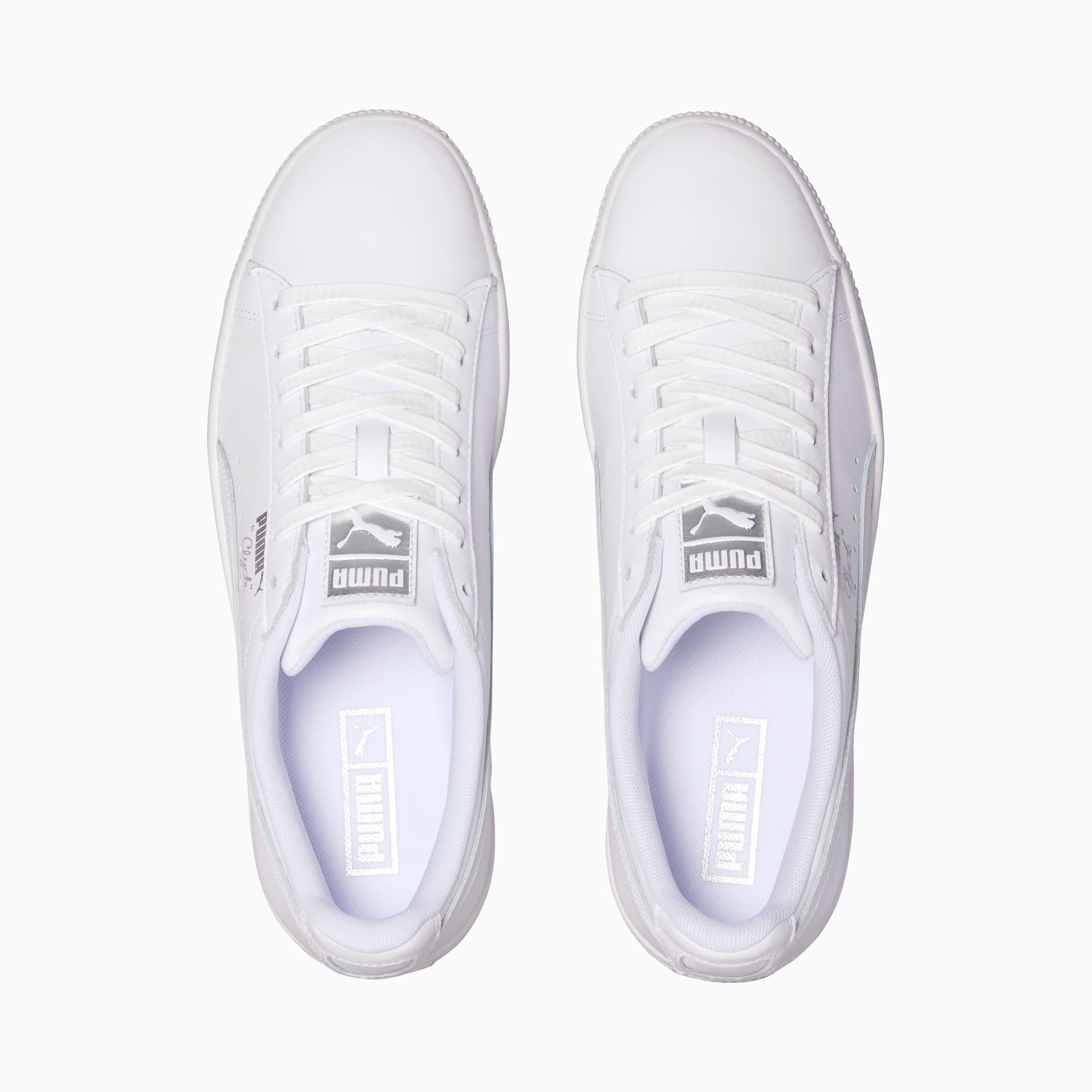Clyde Core Foil Men's Sneakers Product Image