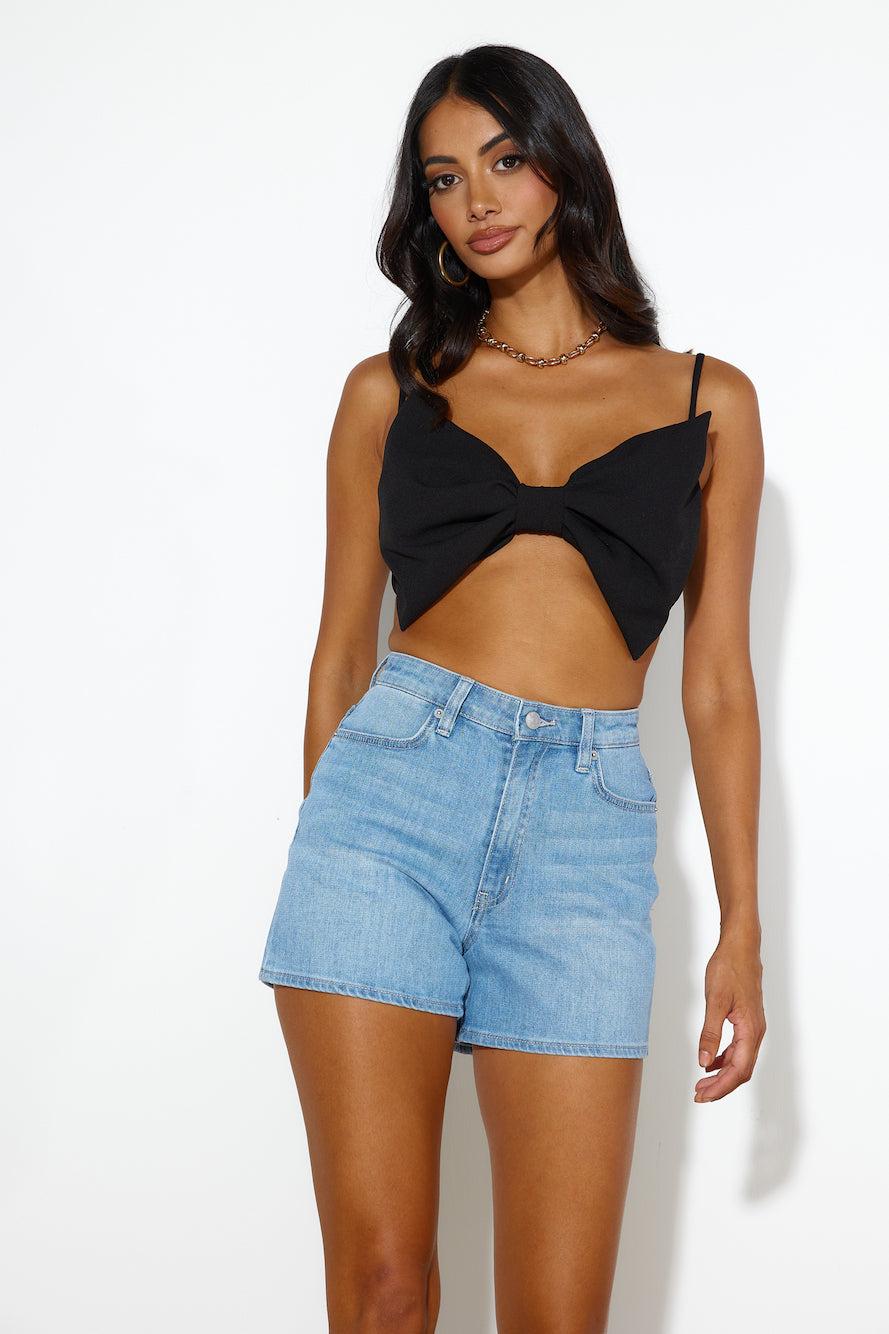Details Crop Top Black Product Image