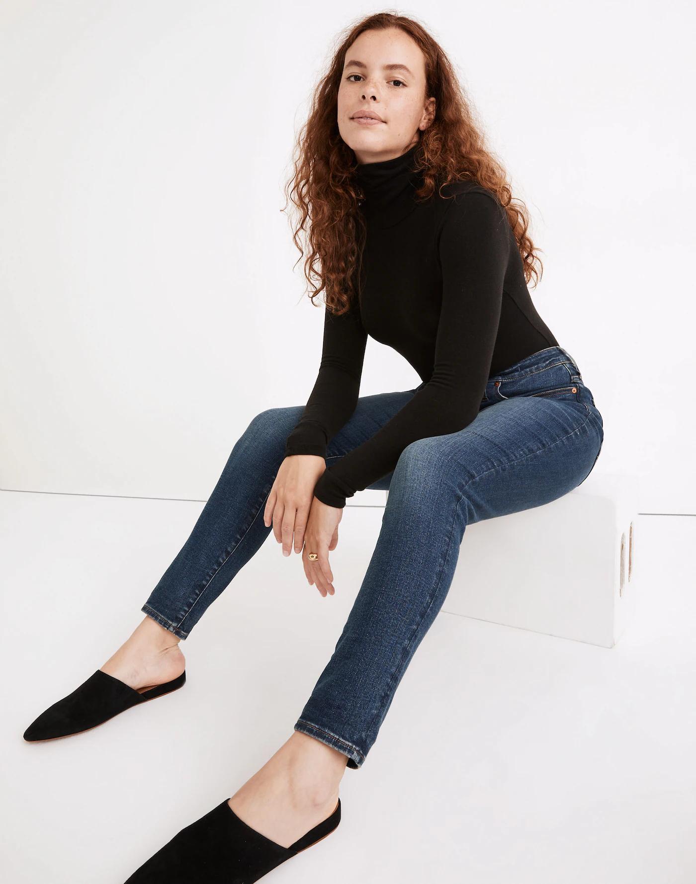 Curvy High-Rise Skinny Jeans in Lanette Wash Product Image