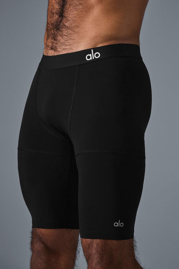 9" Flight Compression Short - Black Product Image