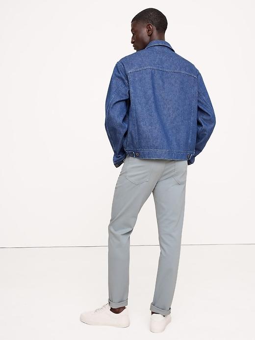 Skinny Traveler Pant Product Image