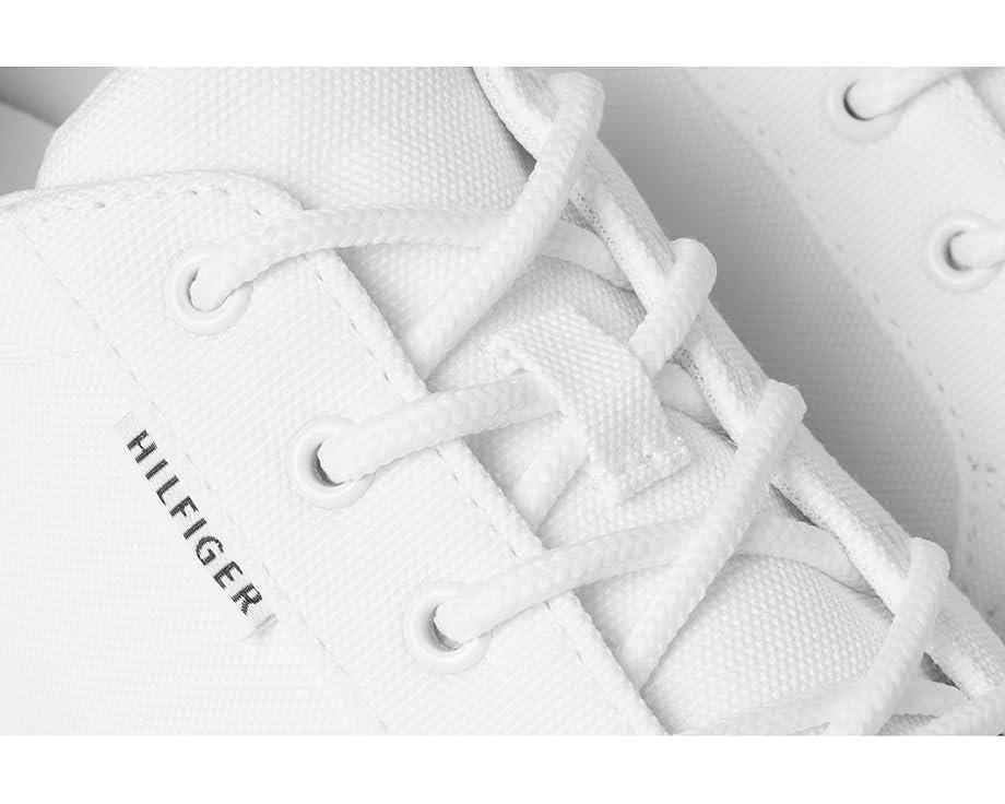 Tommy Hilfiger Product Image