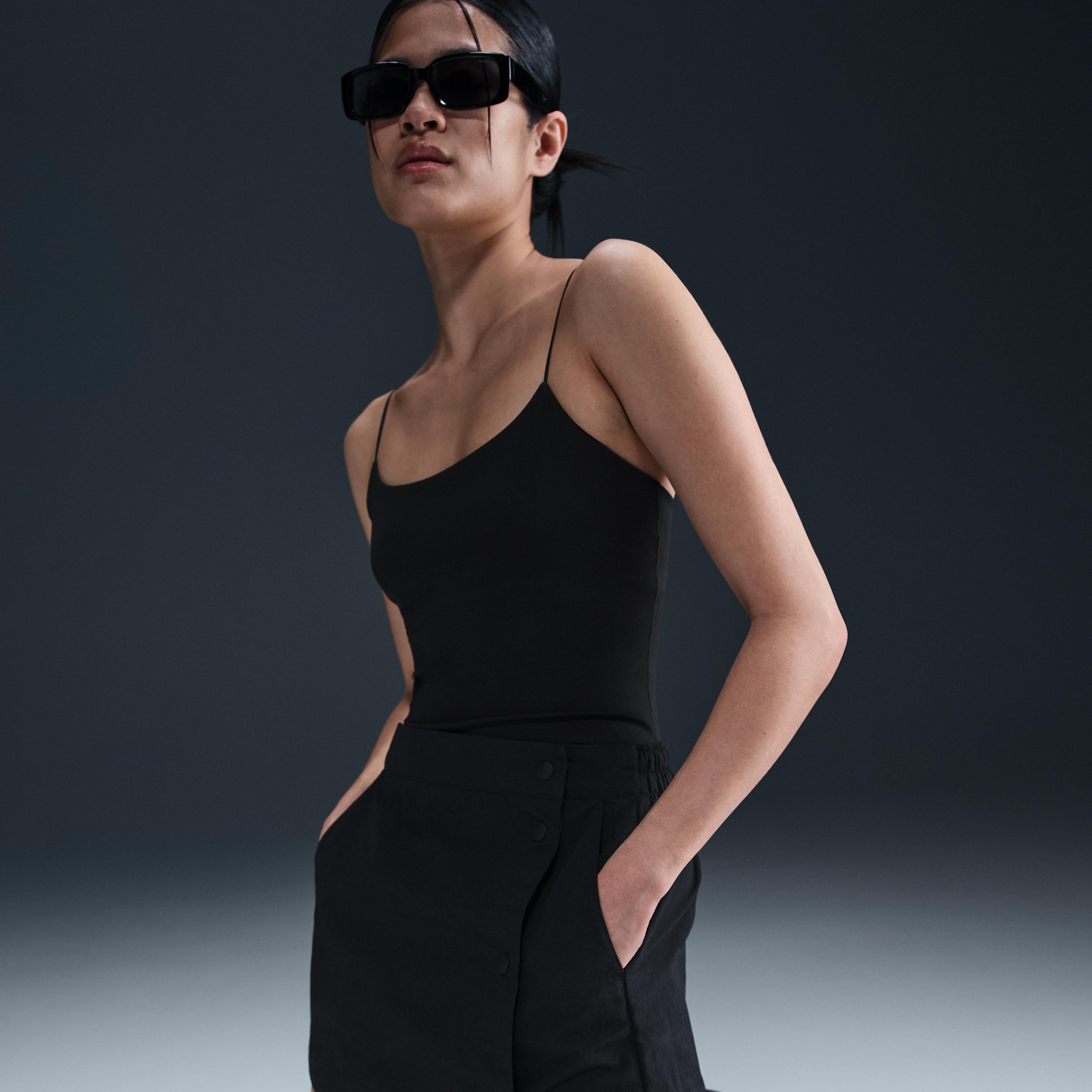 Womens Nike Sportswear Essential Woven Skort | HM6979-010 Product Image