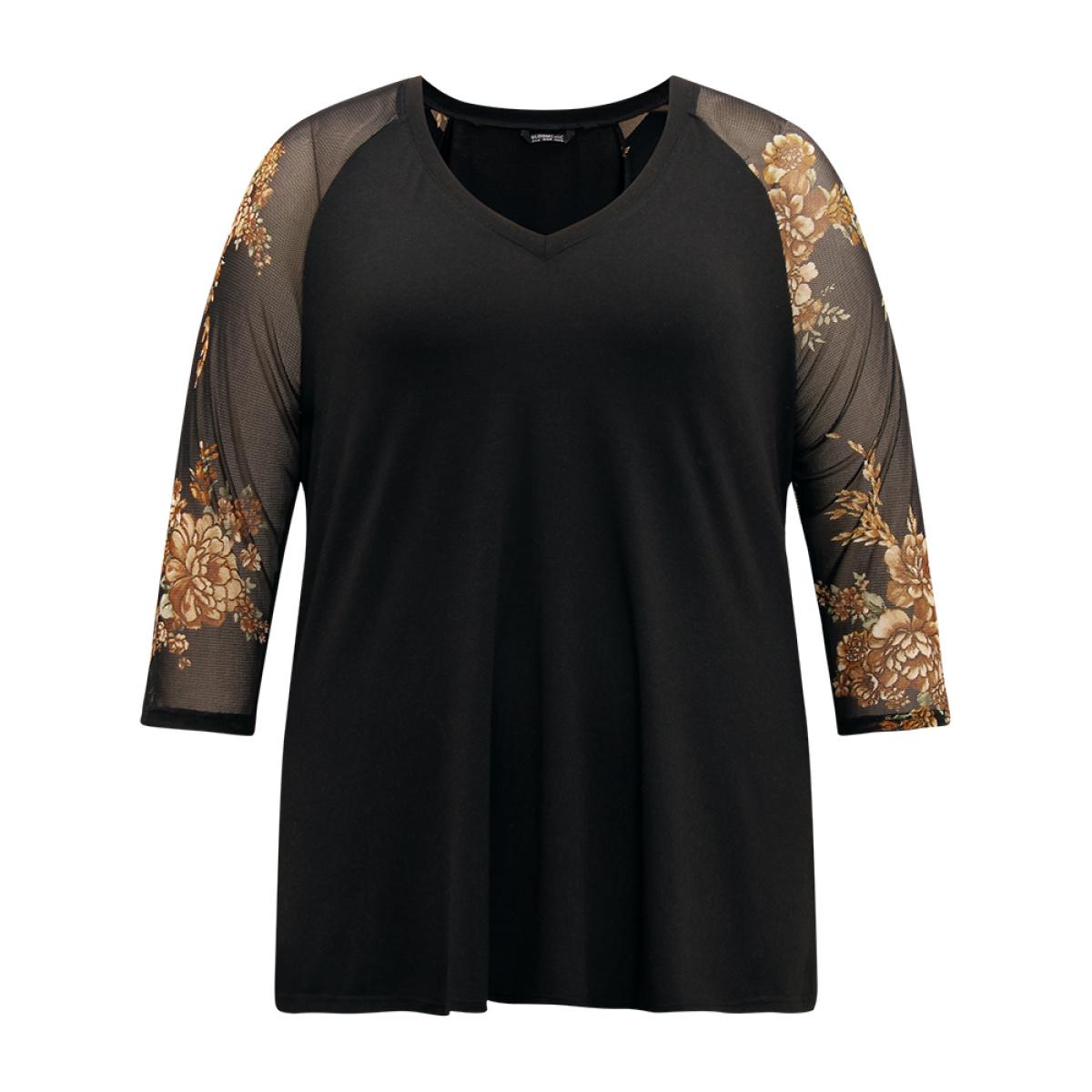 Plus Size Floral Print Patchwork Mesh T-shirt Black Women Casual See through Floral V-neck Dailywear T-shirts BloomChic 28/5X Product Image