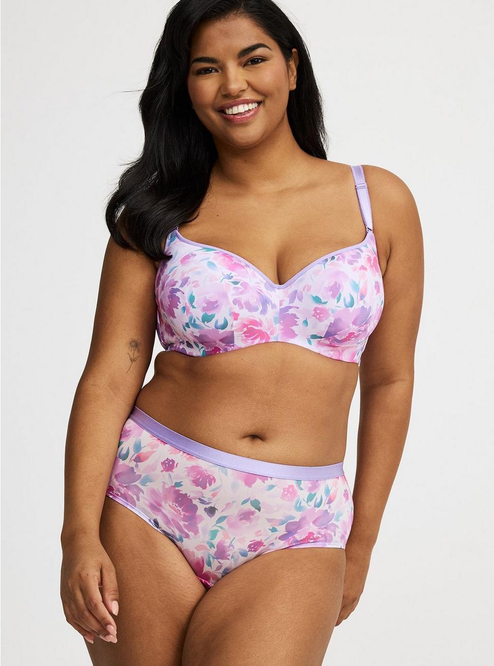 Balconette Lightly Lined Bra Product Image