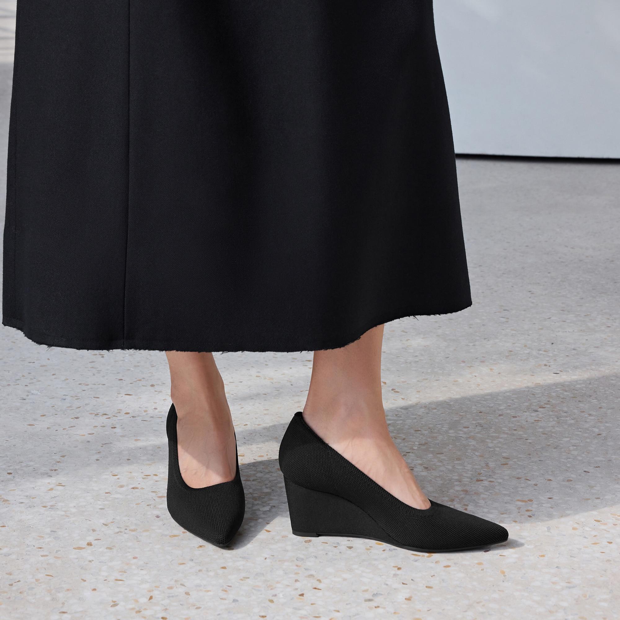 Pointed-Toe Stress FREE Wedge Heels (Deborah) Product Image