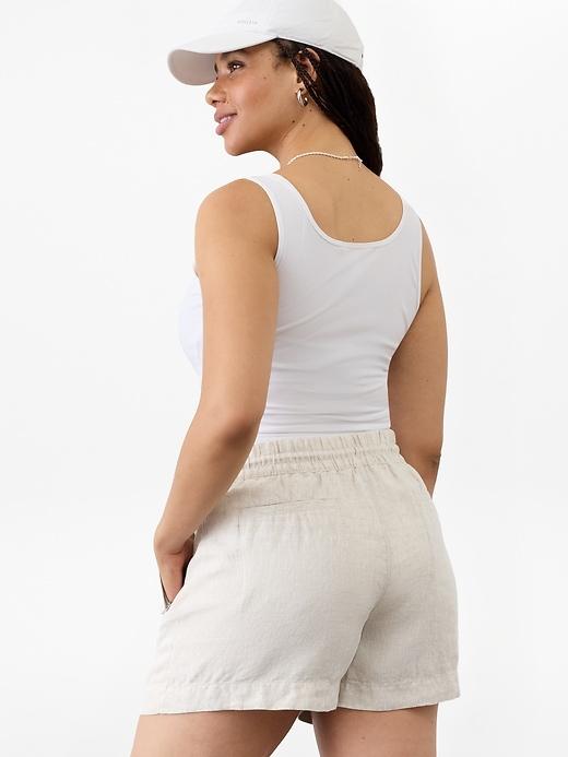 Retreat Linen Mid Rise Short Product Image