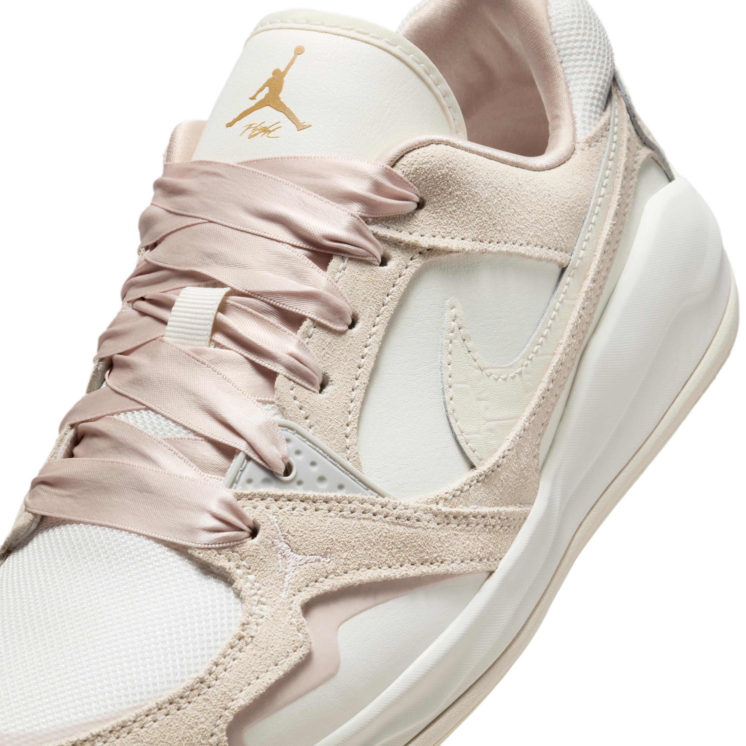 Women's Jordan CMFT Era Shoes Product Image