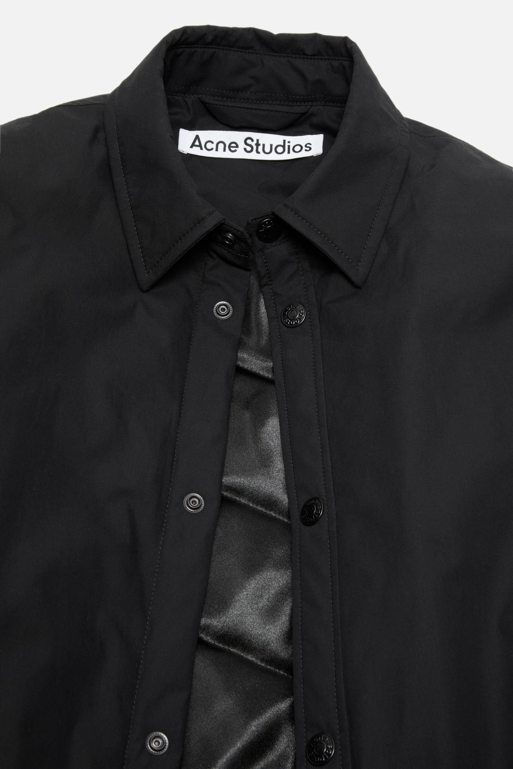 Button-up jacket Product Image