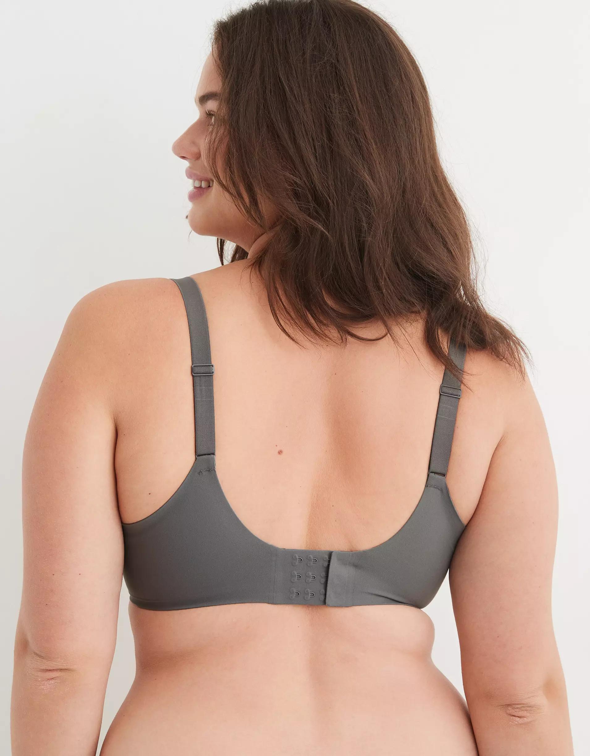 SMOOTHEZ Full Coverage Lightly Lined Bra Product Image