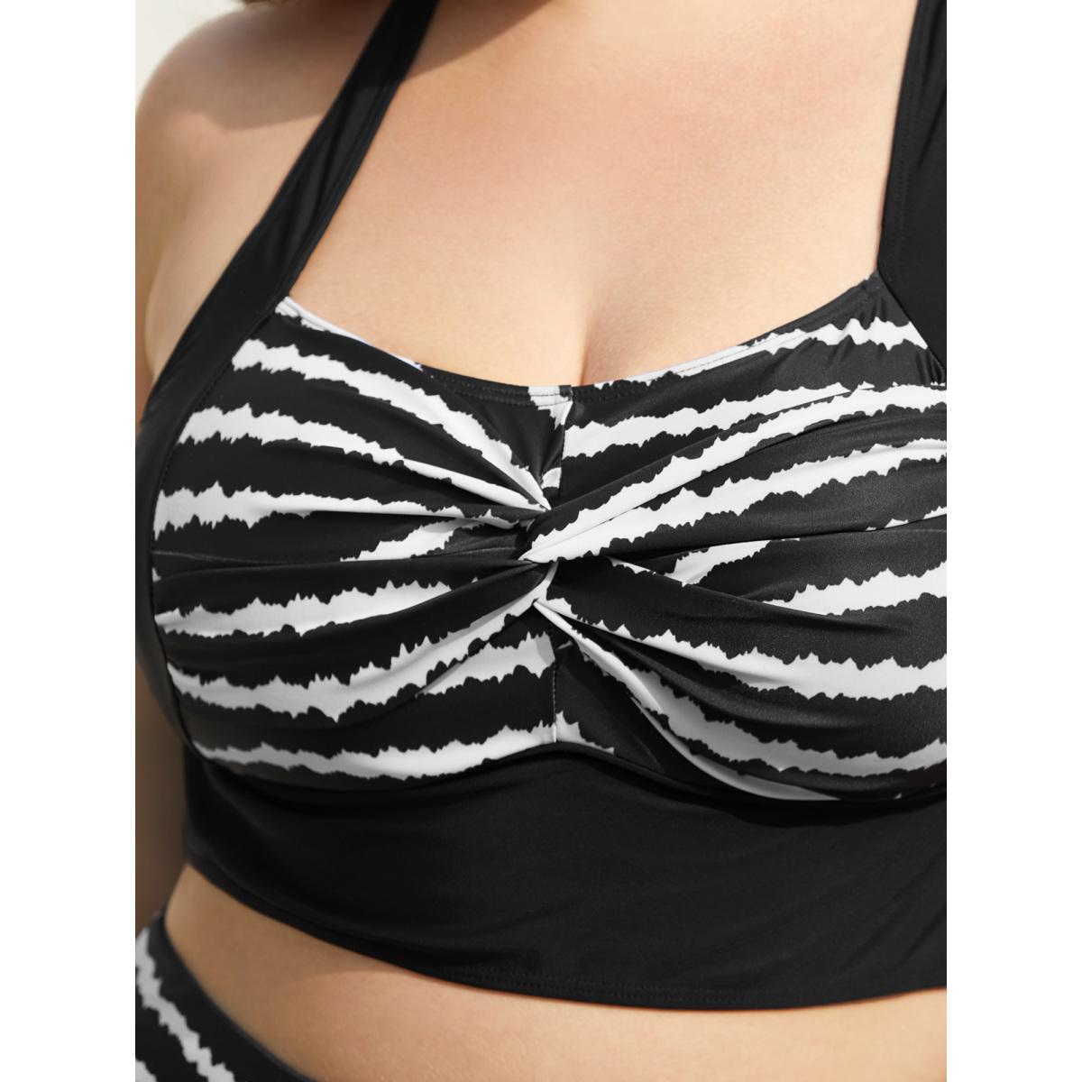 Plus Size Striped Twisted Front Cross-Straps Swim Top Women's Swimwear Black Beach Twist High stretch Skinny Heart neckline Curve Swim Tops BloomChic 14-16/1X Product Image