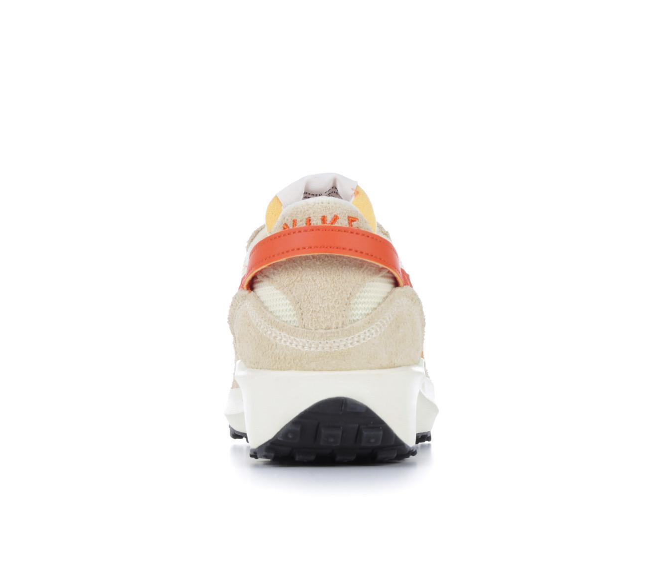 Women's Nike Waffle Debut Vintage Running Shoes Product Image