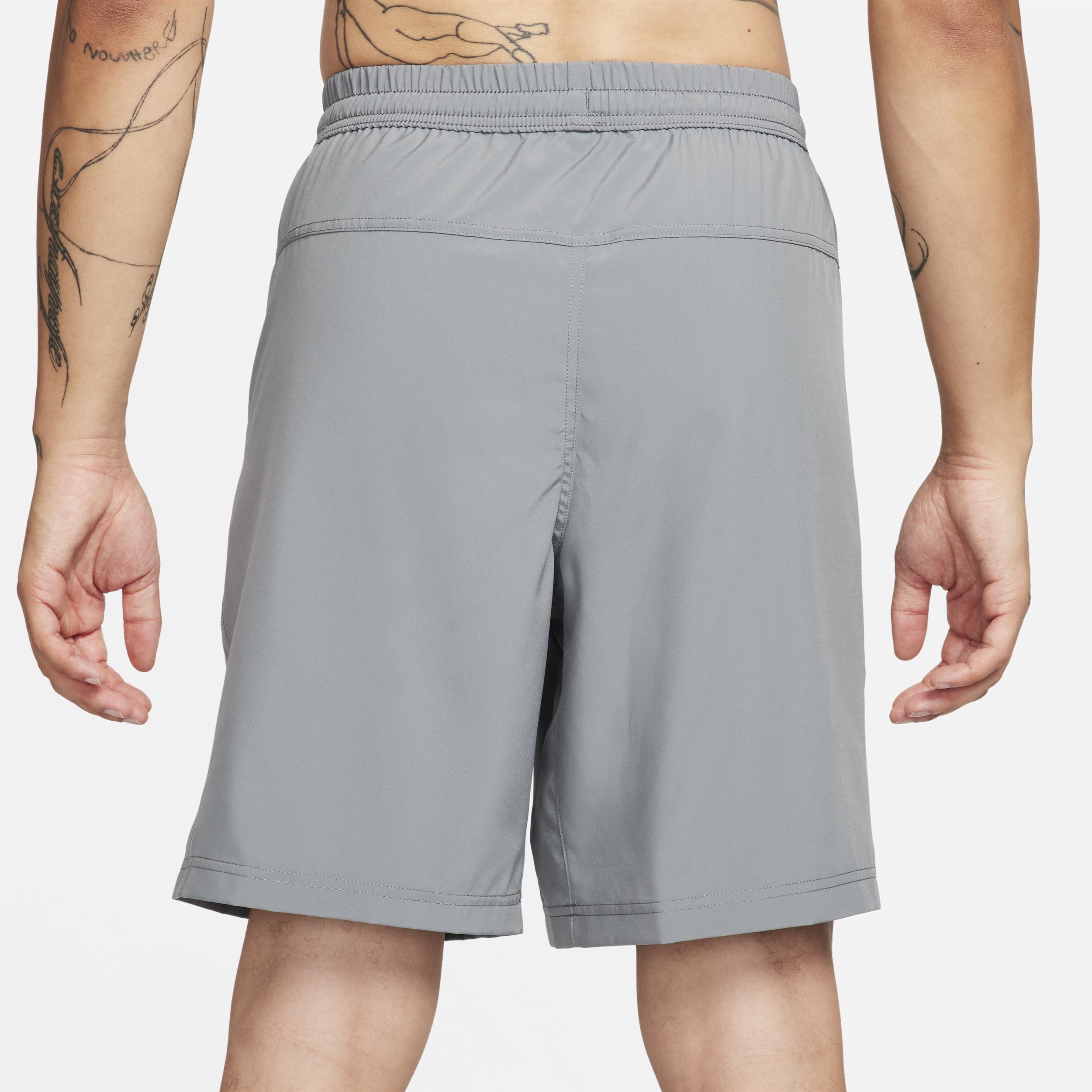 Nike Men's Form Dri-FIT 9" Unlined Versatile Shorts Product Image