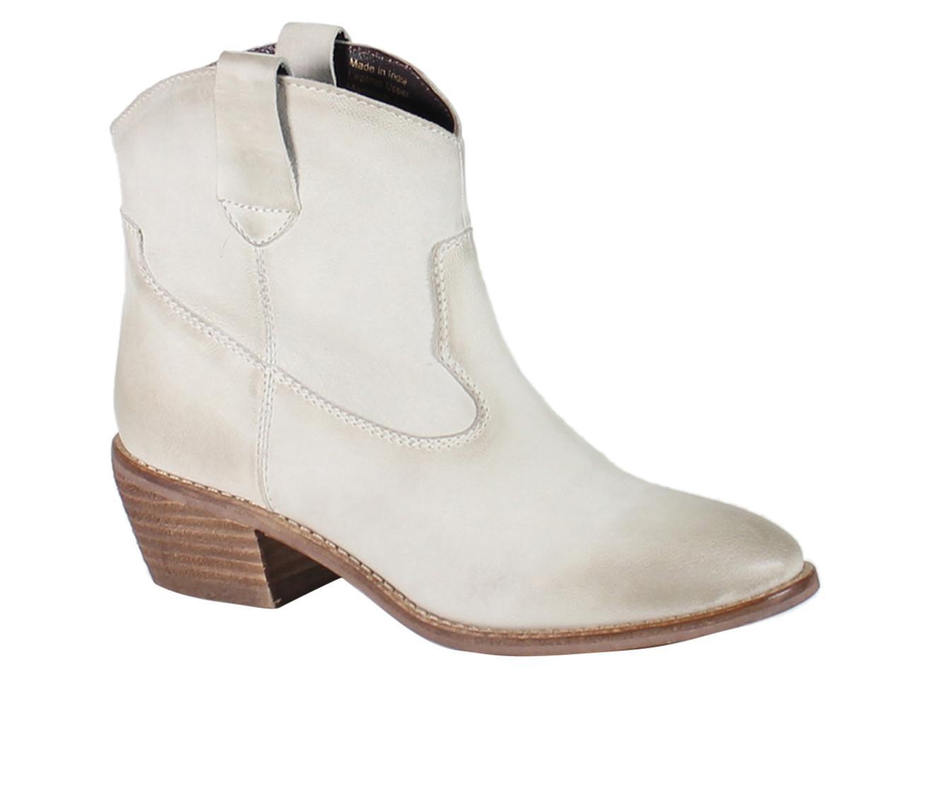 Women's DIBA TRUE Outta Town Western Boots Product Image