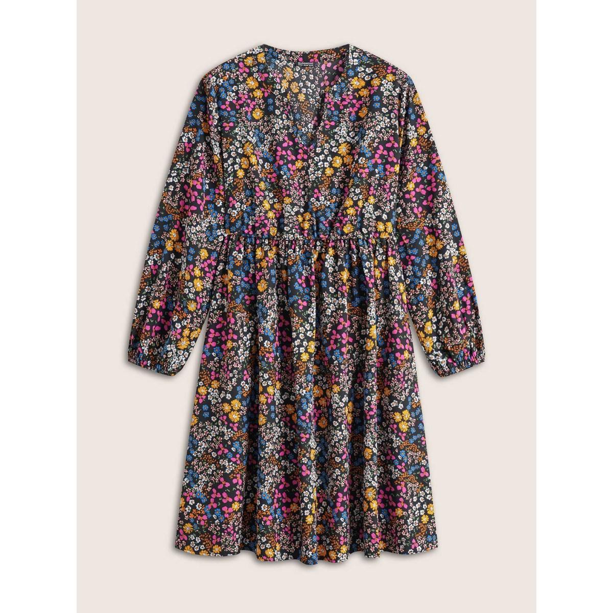 Plus Size Ditsy Floral Notched Pocket Lantern Sleeve Dress Black Women Elegant Non Notched collar Long Sleeve Curvy Midi Dress BloomChic 14-16/1X Product Image