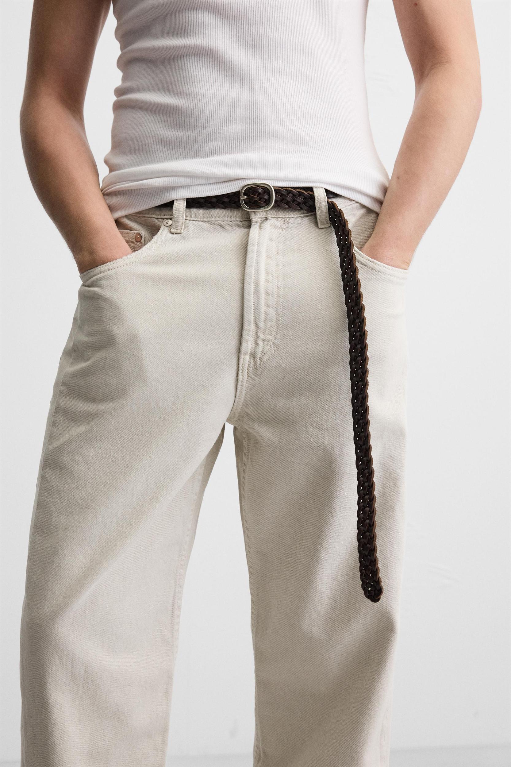 RELAXED STRAIGHT FIT JEANS Product Image