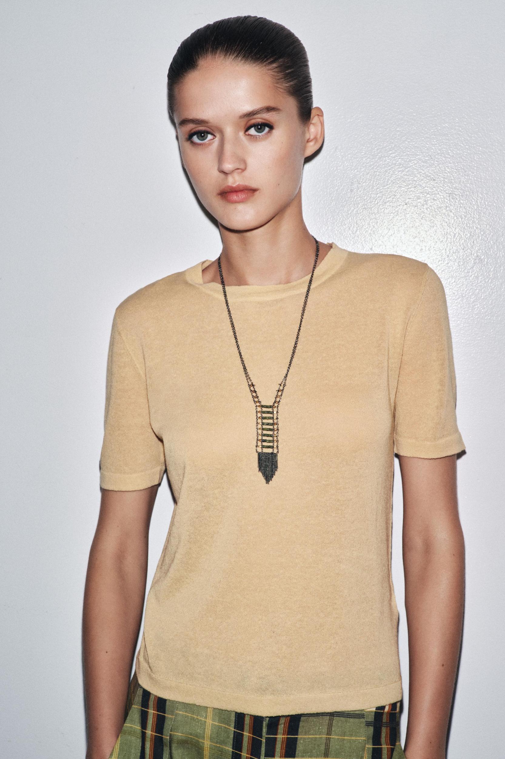 SHORT SLEEVE LINEN KNIT TOP Product Image