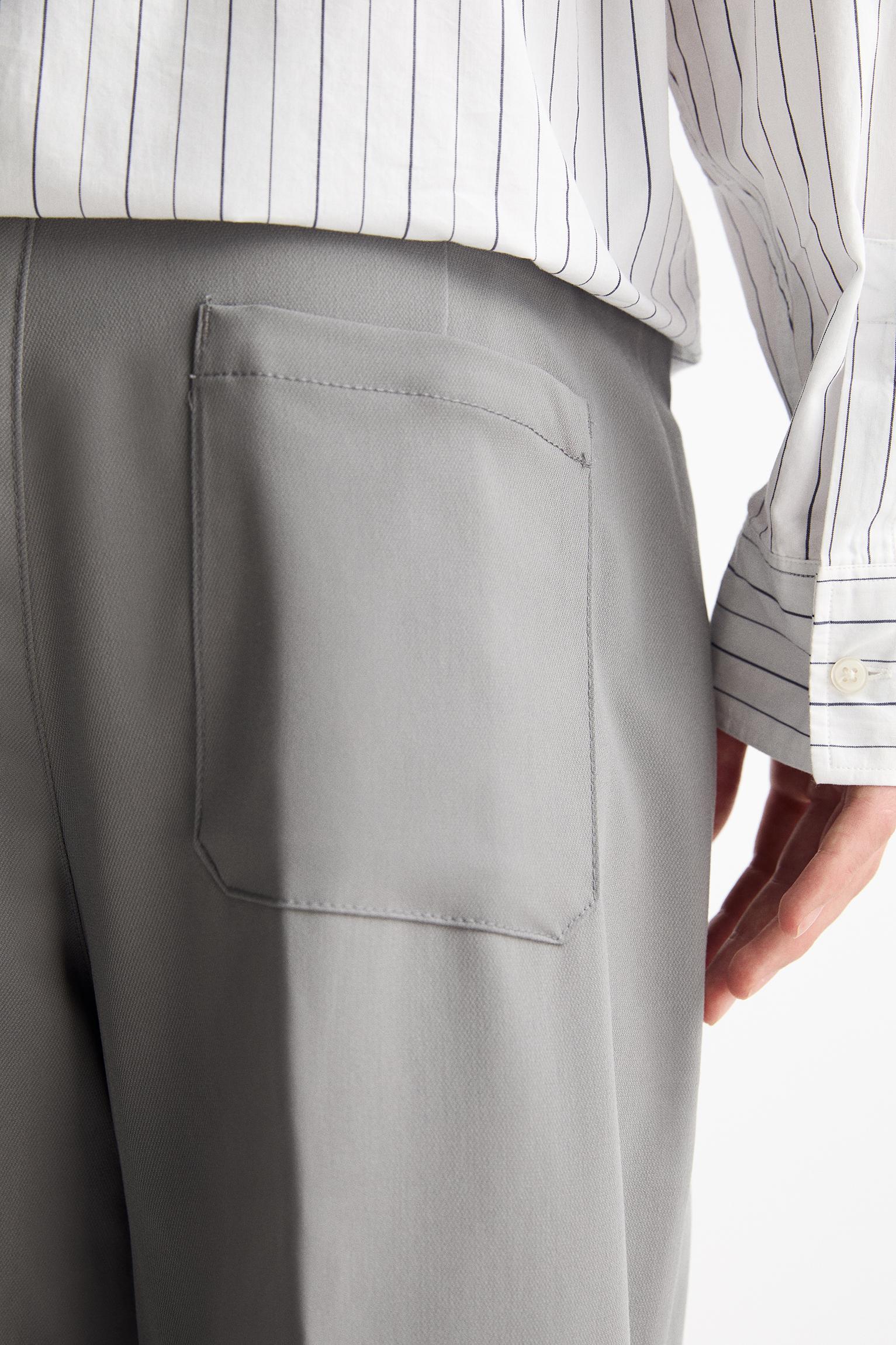 Tailored wide-leg pants Product Image