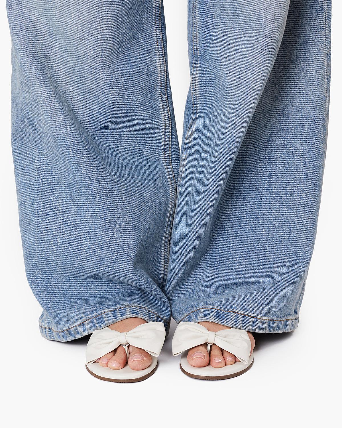 Lily Oversized Bow - Cream Product Image