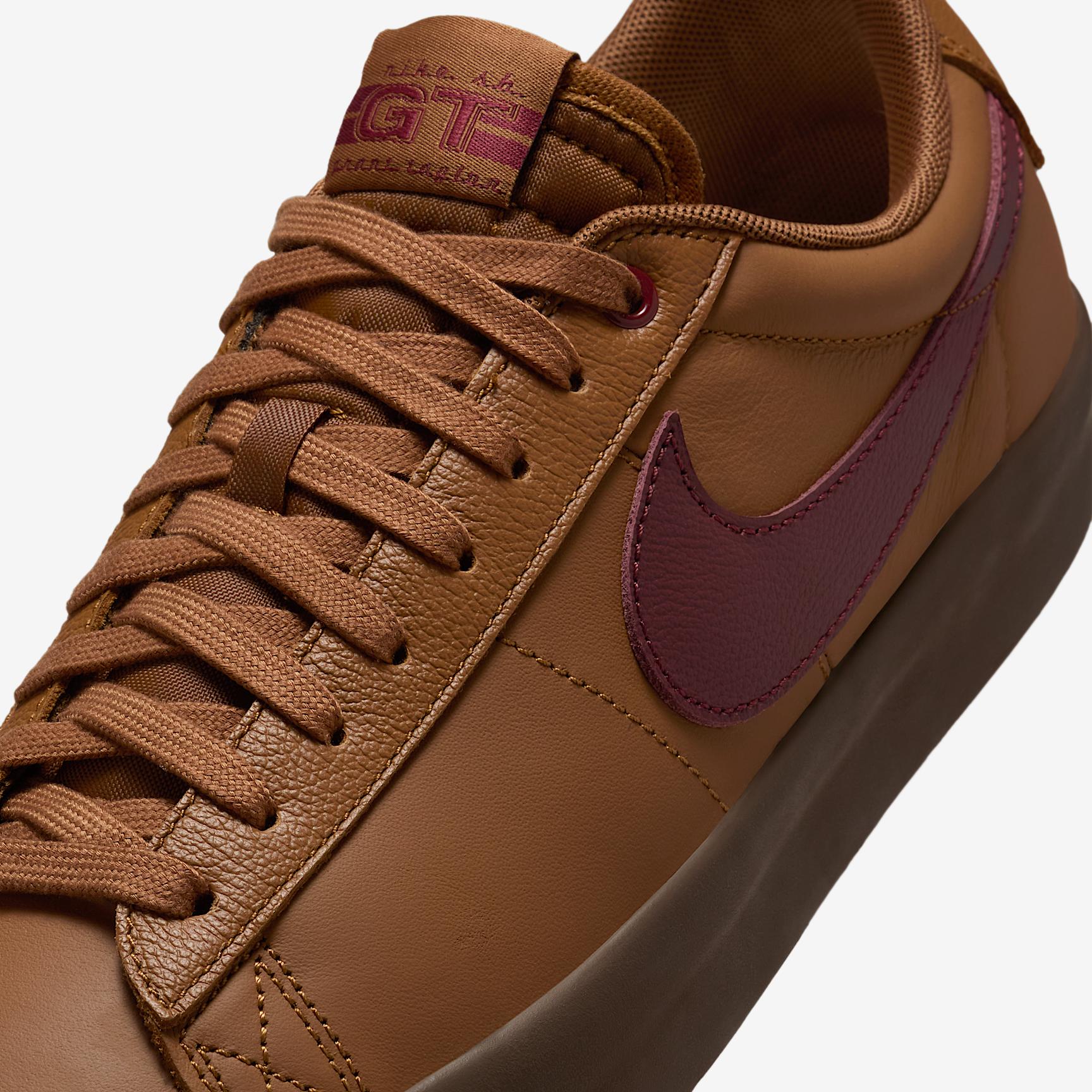 Mens Nike SB Blazer Low Pro GT Shoes | DV1226-200 Product Image