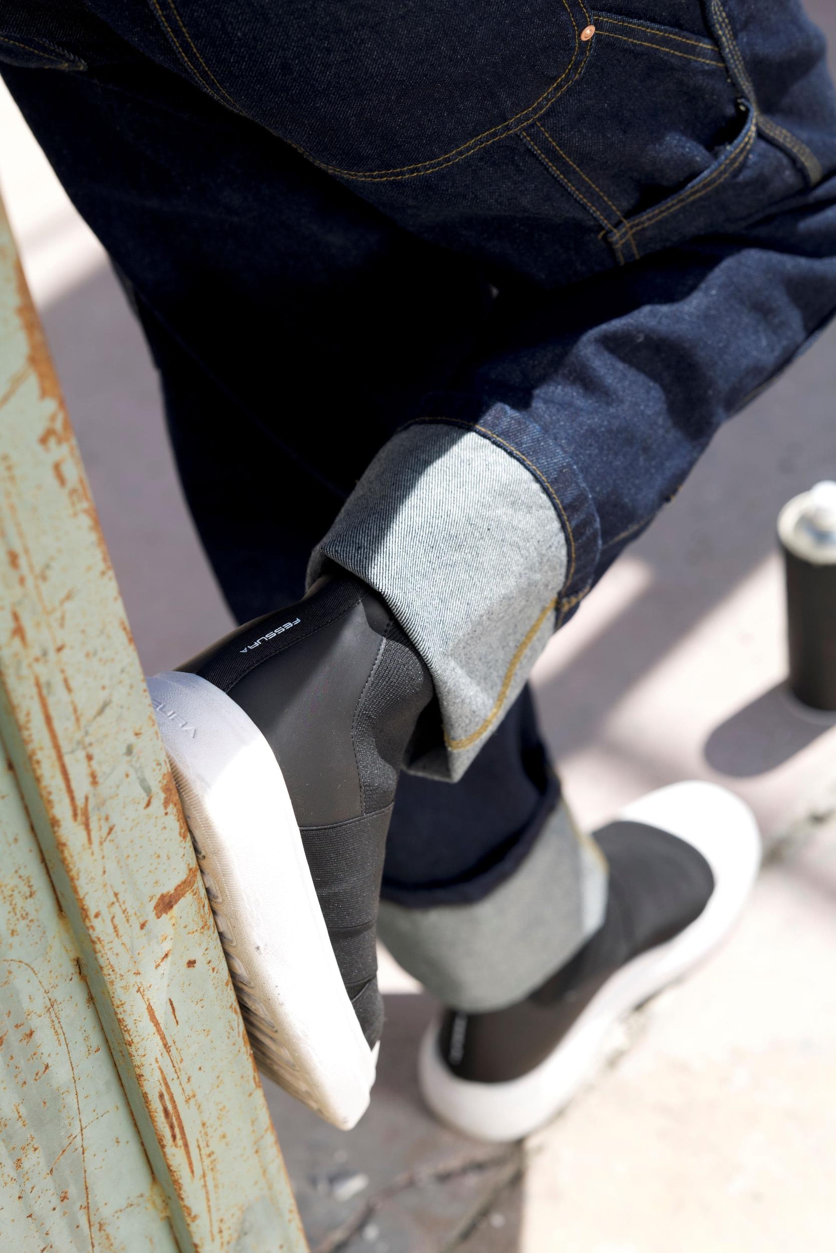 Edge Ankle Female Product Image