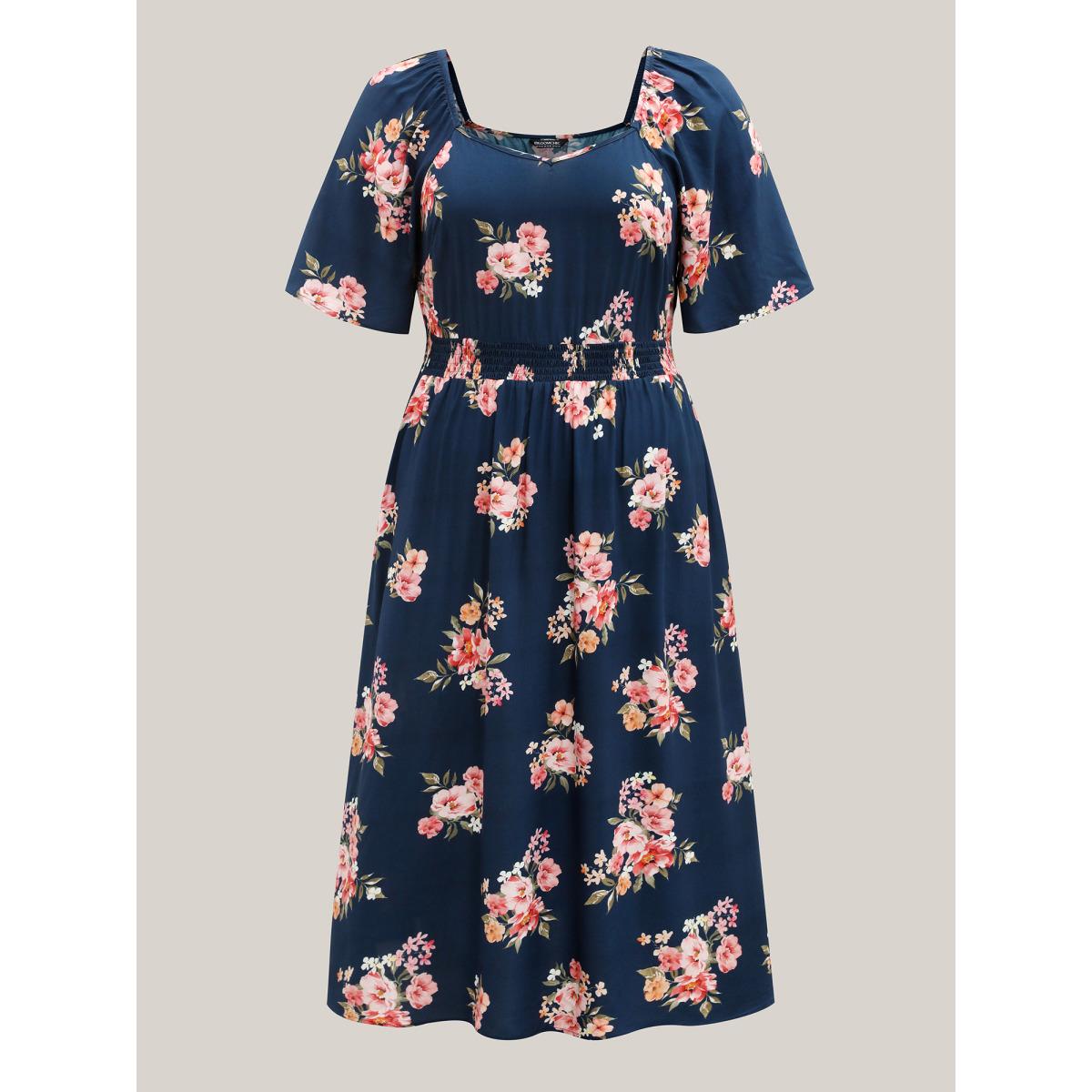 Plus Size Sweet Floral Print Shirred Waist Midi Dress DarkBlue Women Heart neckline Short sleeve Curvy BloomChic 18-20/2X Product Image
