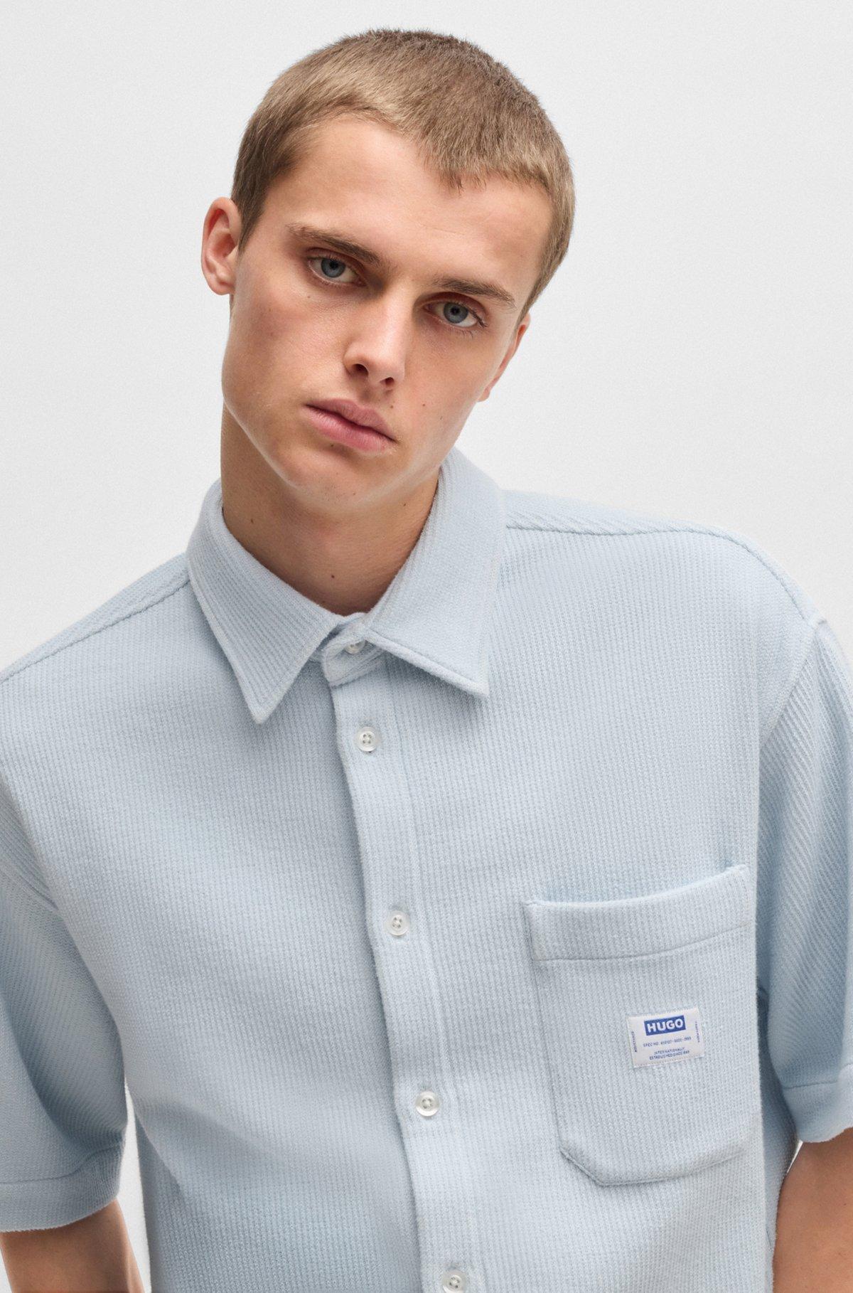 Short-sleeved shirt in waffle-structured cotton Product Image