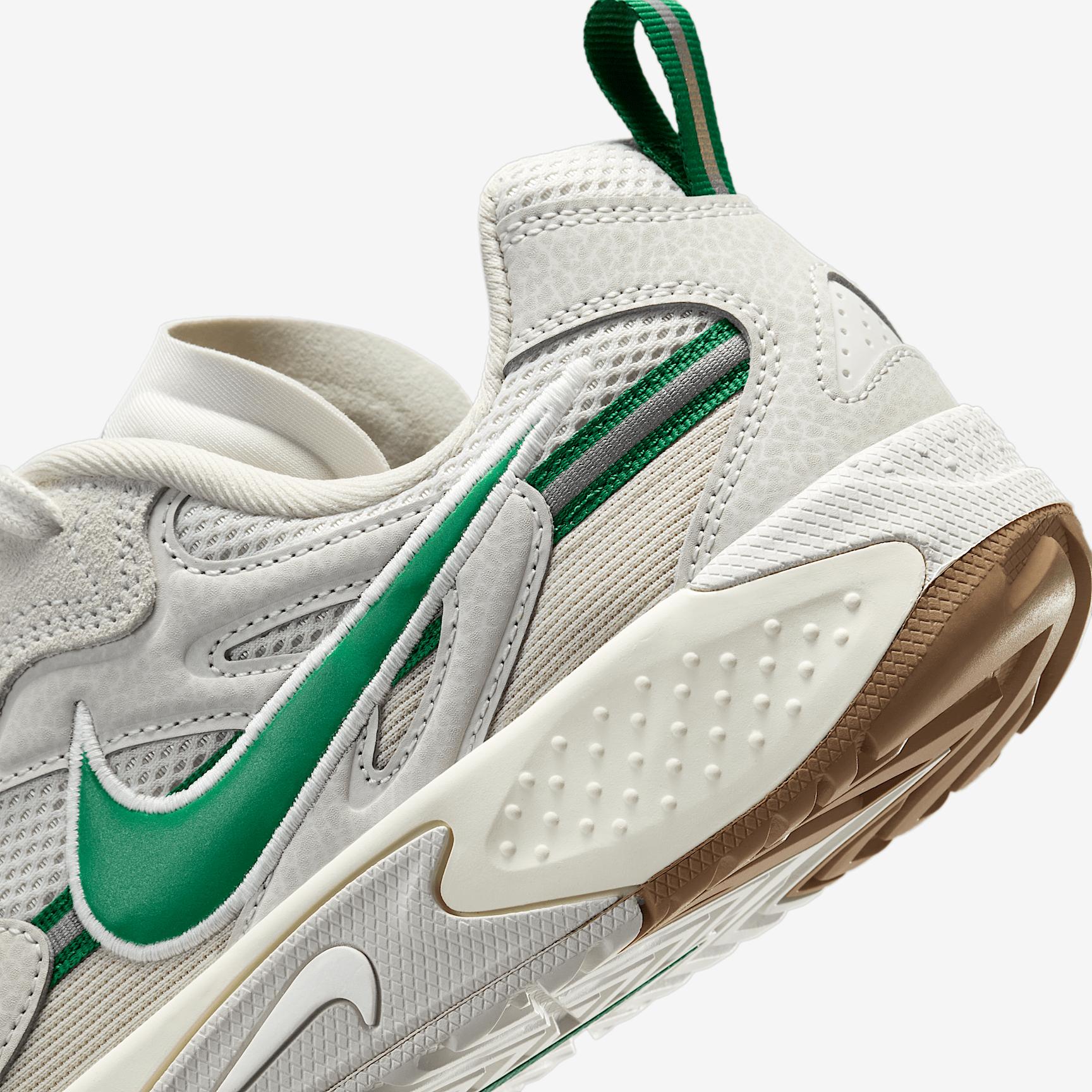 Nike Women's JAM Shoes Product Image