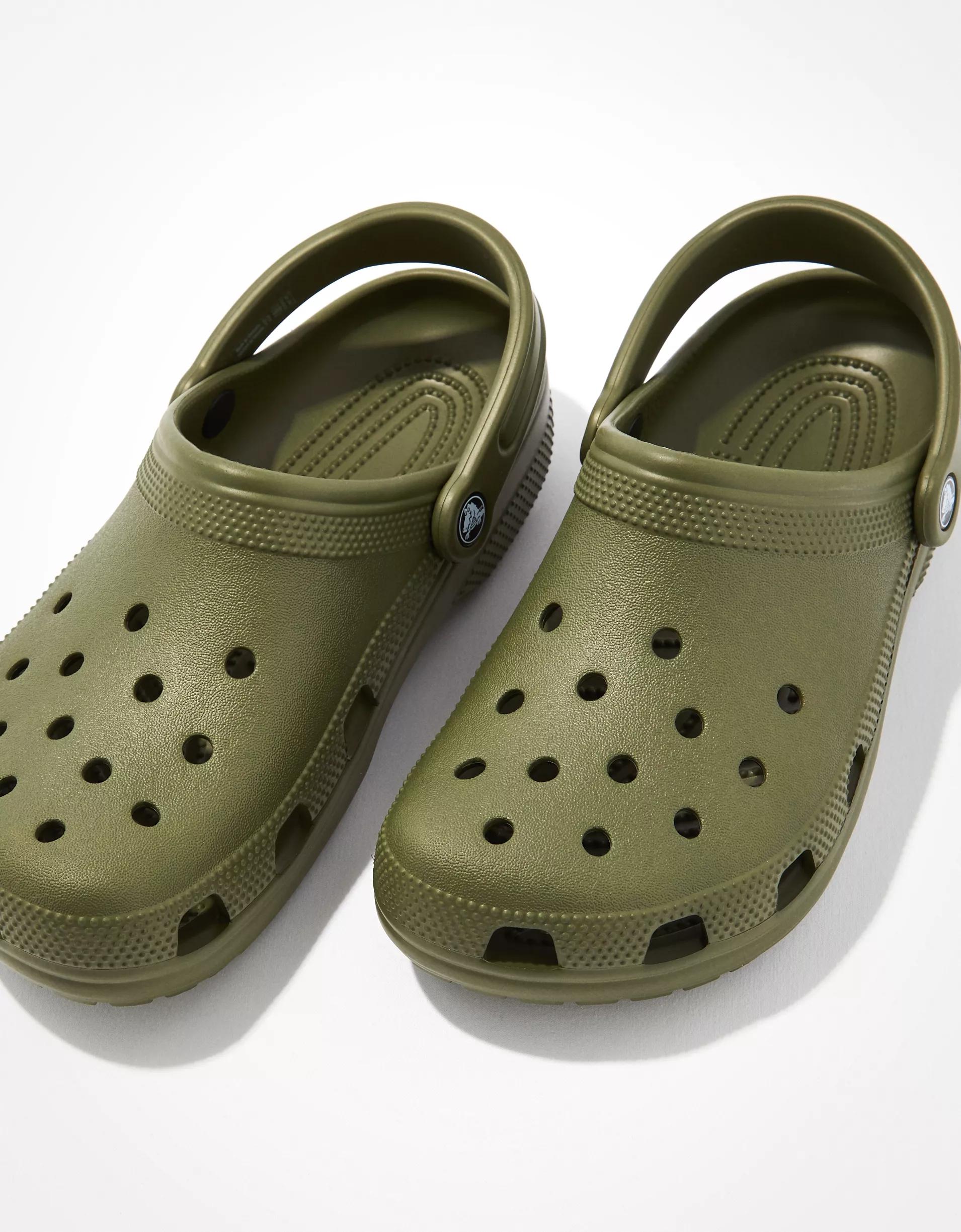 Crocs Men's Classic Clog Product Image