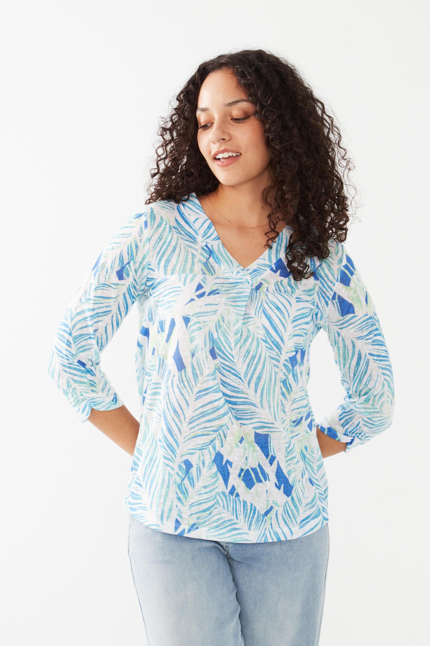 3/4 sleeve v neck top Product Image