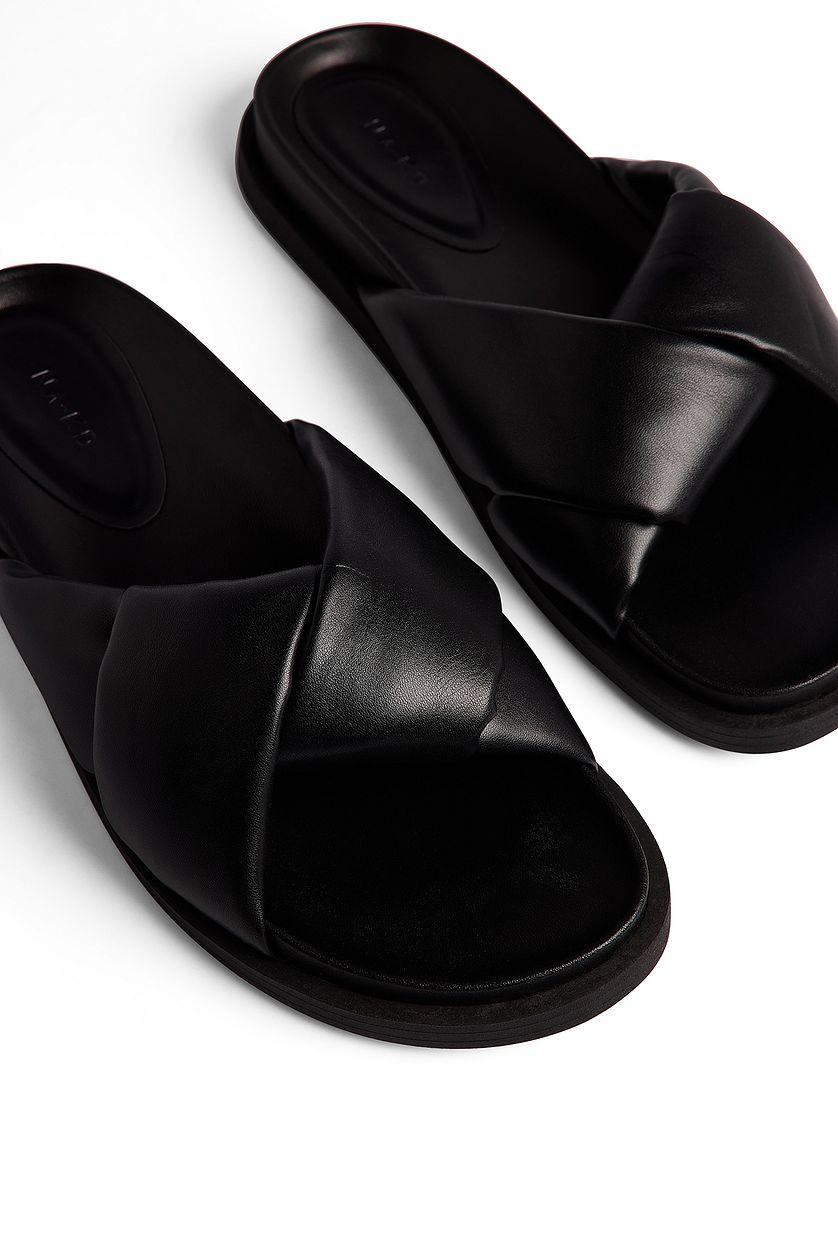 Twisted Puffy Slippers Product Image