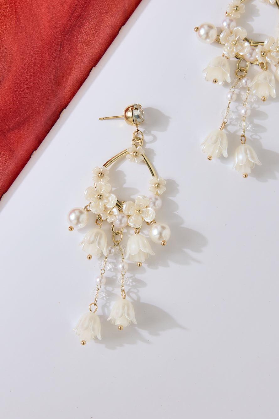 18k Gold Plated Sparkle Pearl Earrings Gold Product Image