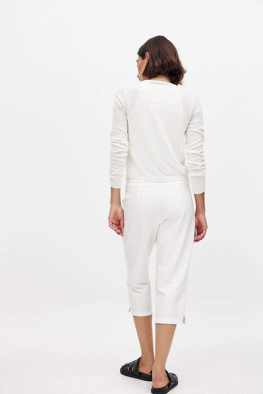 Low Waist Capri Pants Product Image