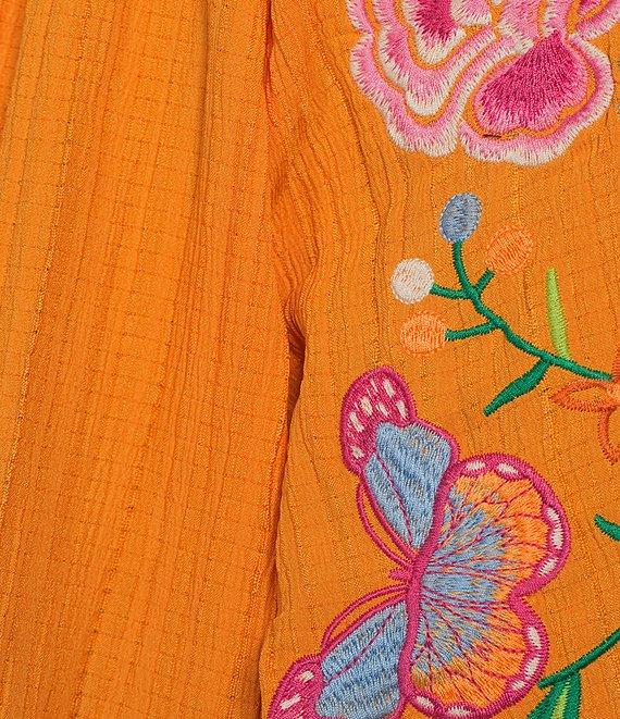 Calessa Petite Size Split V-Neck Embroidered 3/4 Balloon Sleeve Tunic Product Image
