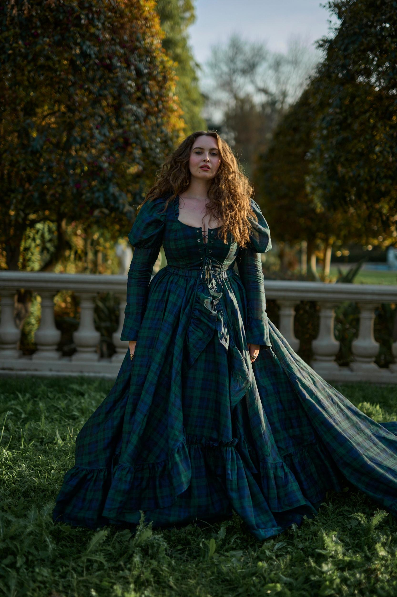 The Scotland Plaid Duchess Tournure Product Image