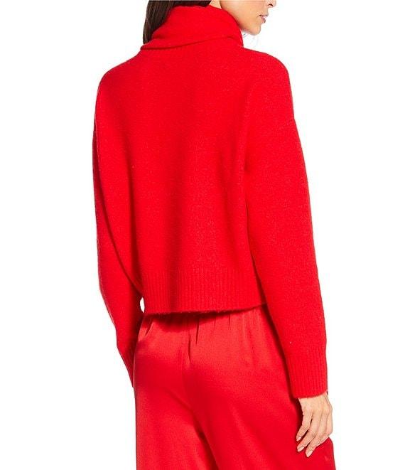 Gianni Bini Everyday Long Sleeve Crew Neck Sweater Scarf Set Product Image