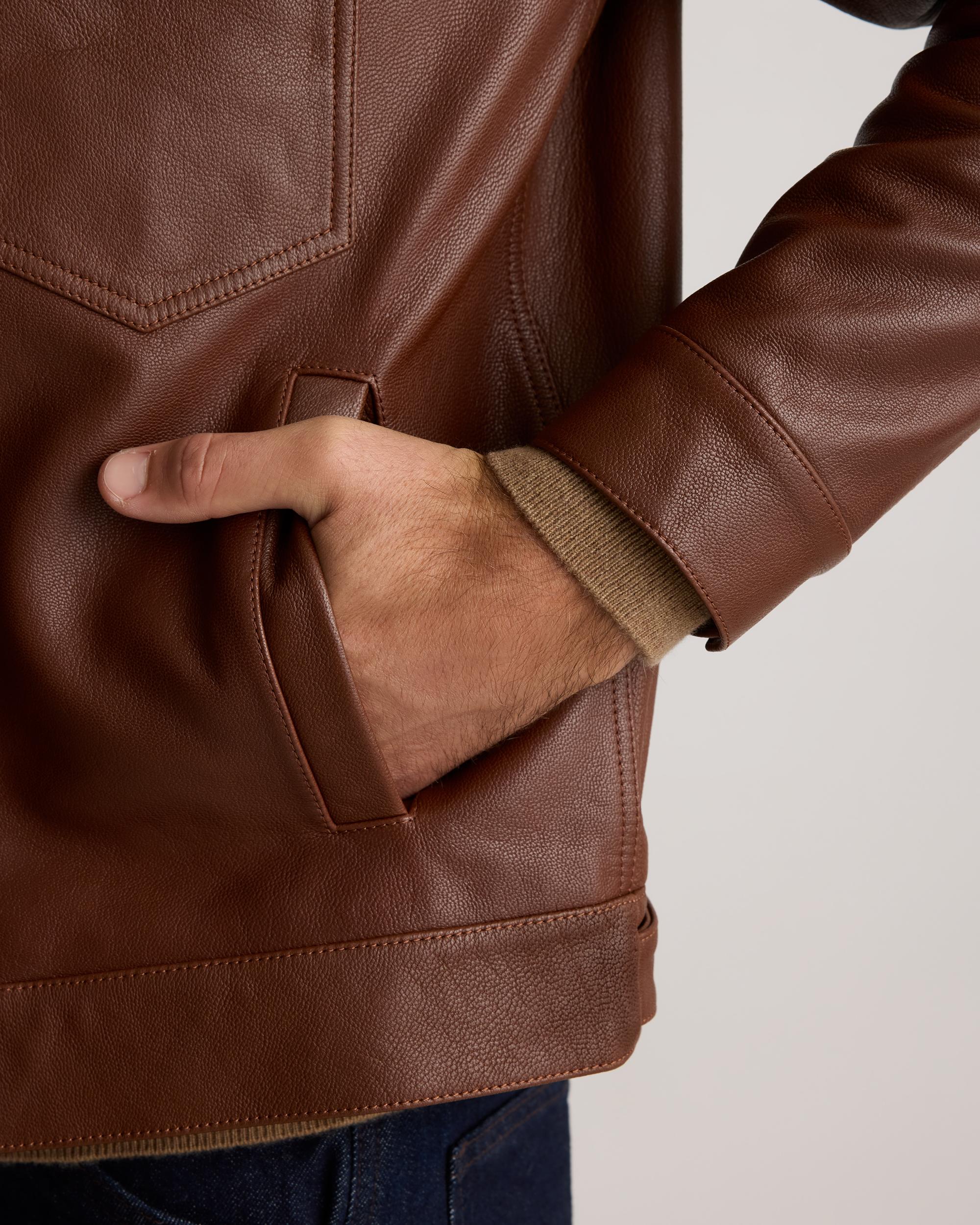 Quince | Men's 100% Burnished Leather Trucker Jacket Product Image