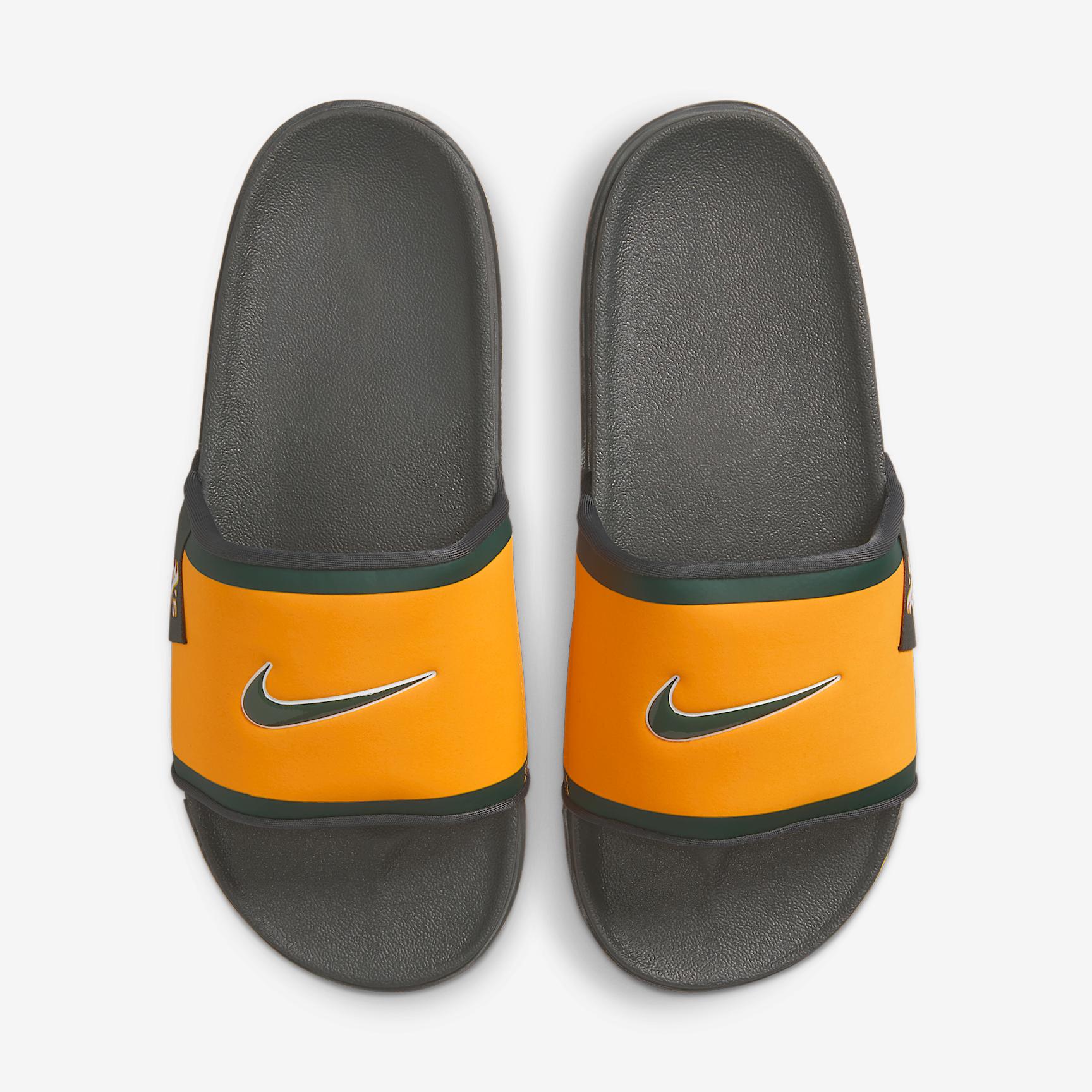 Nike Mens Offcourt (Oakland As) Offcourt Slides | FN2679-700 Product Image