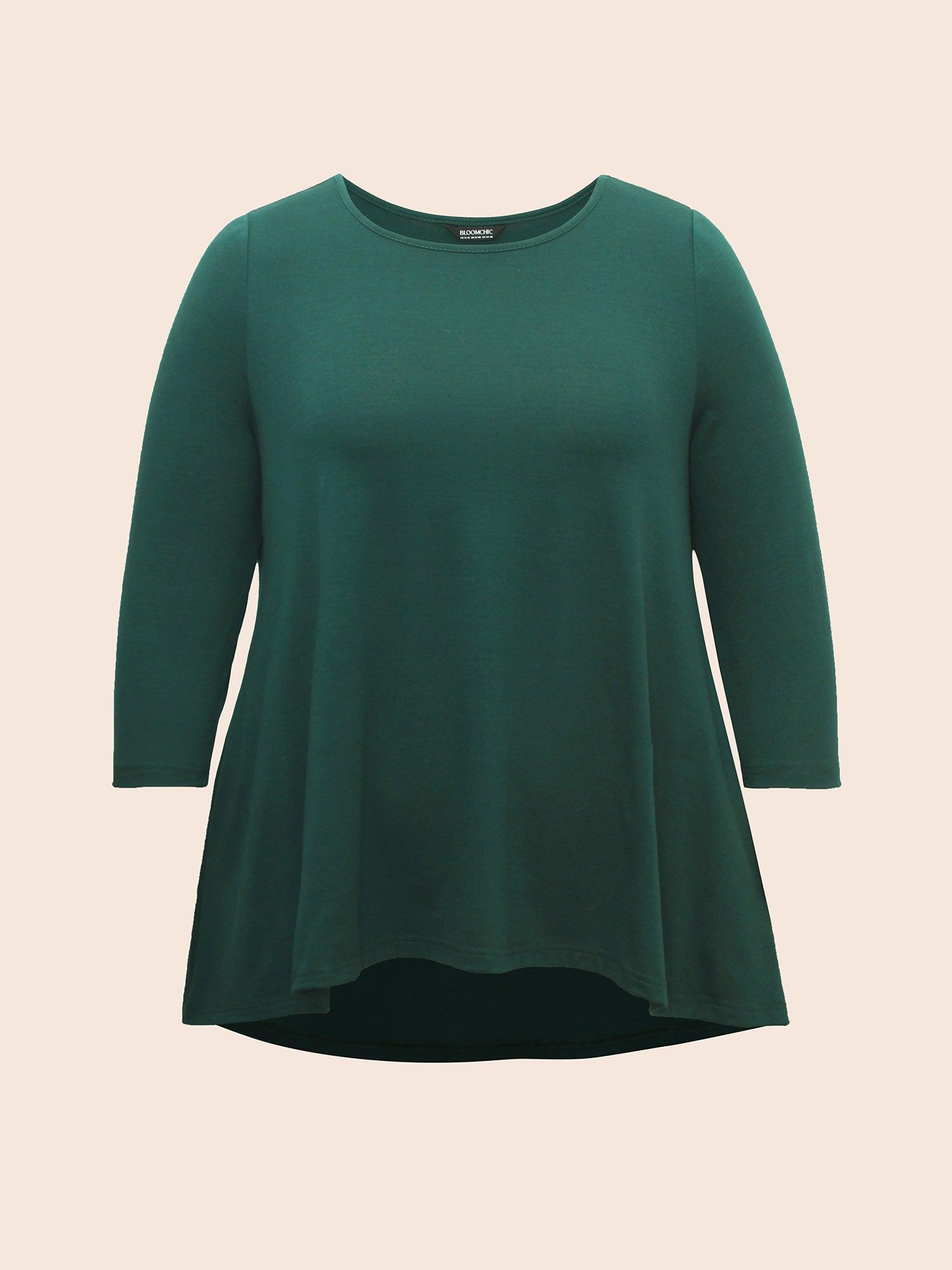 Solid Crew Neck Medium Stretch T-shirt Female Product Image