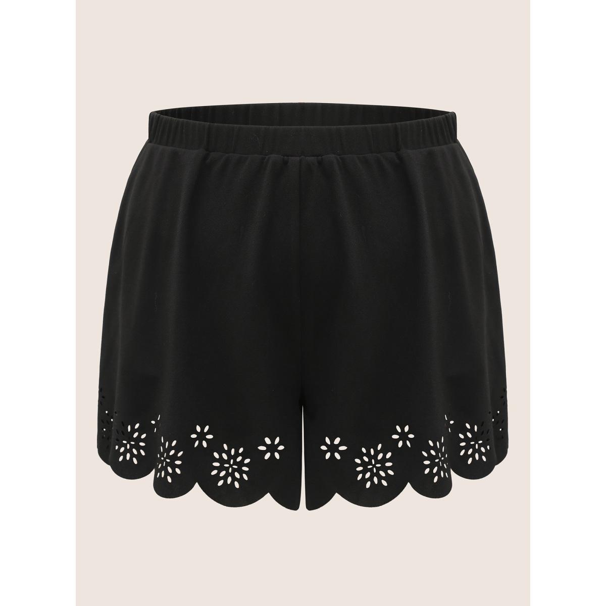 Plus Size Laser Cut Elastic Waist Scalloped Trim Shorts Women Black Elegant Non Loose Everyday Shorts BloomChic 26/4X Product Image