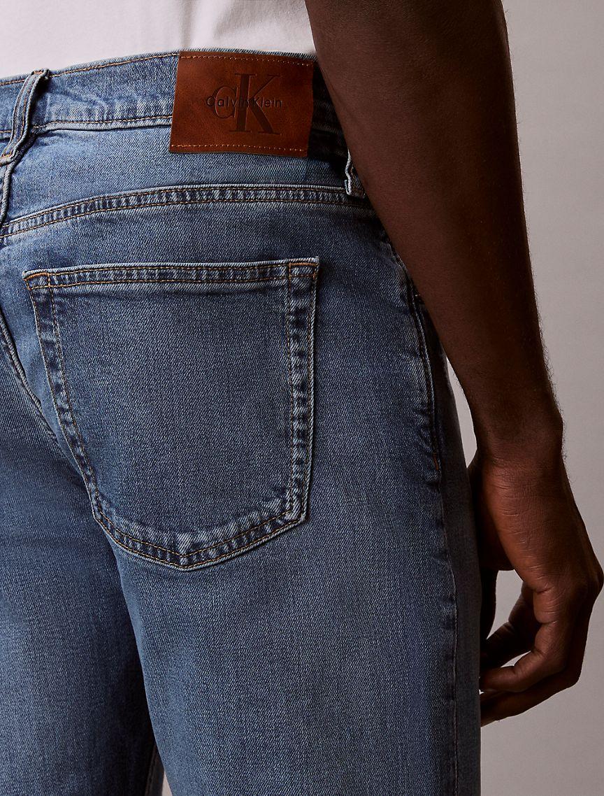 Slim Tapered Jeans Product Image