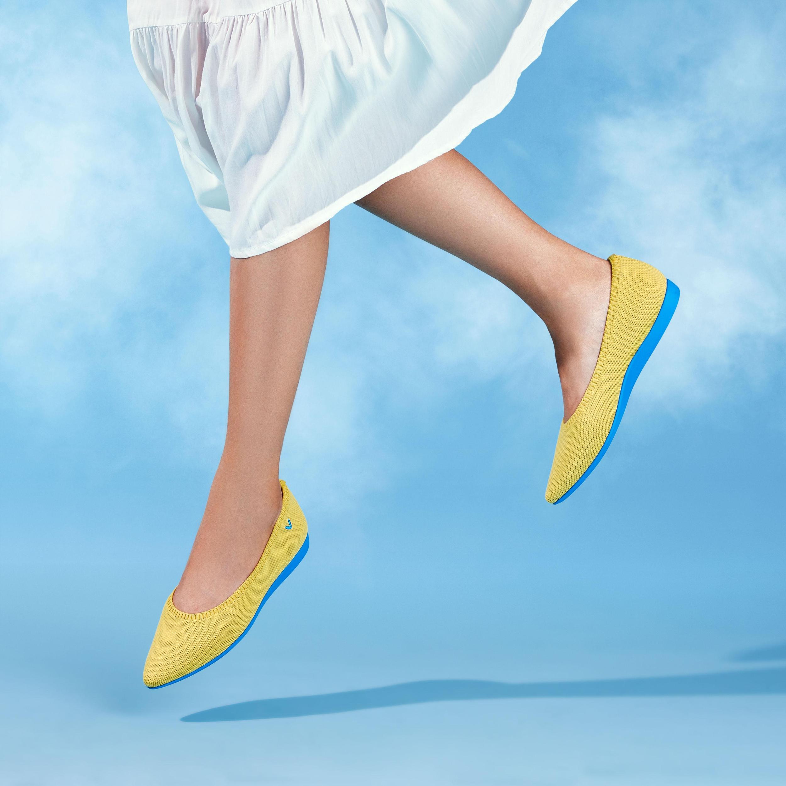 Lightweight Pointed-Ballet Flats (Aria Walker) Product Image