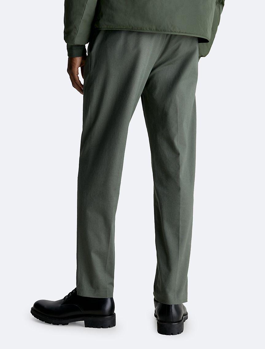 Modern Twill Pleated Pants Product Image