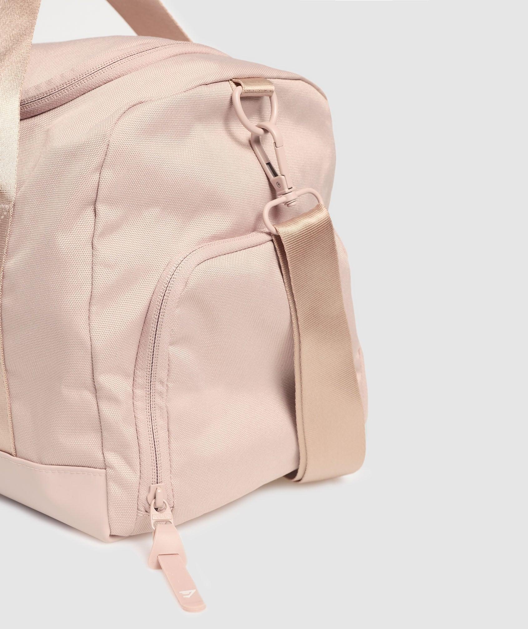 Gymshark Everyday Gym Bag Small - Muted Pink Unisex Product Image