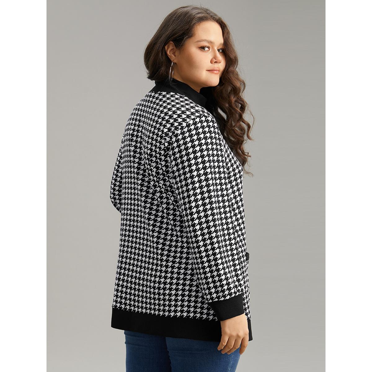 Plus Size Houndstooth Patched Pocket Mock Neck Sweatshirt Women Black Casual Contrast Mock Neck Dailywear Sweatshirts BloomChic 14-16/1X Product Image