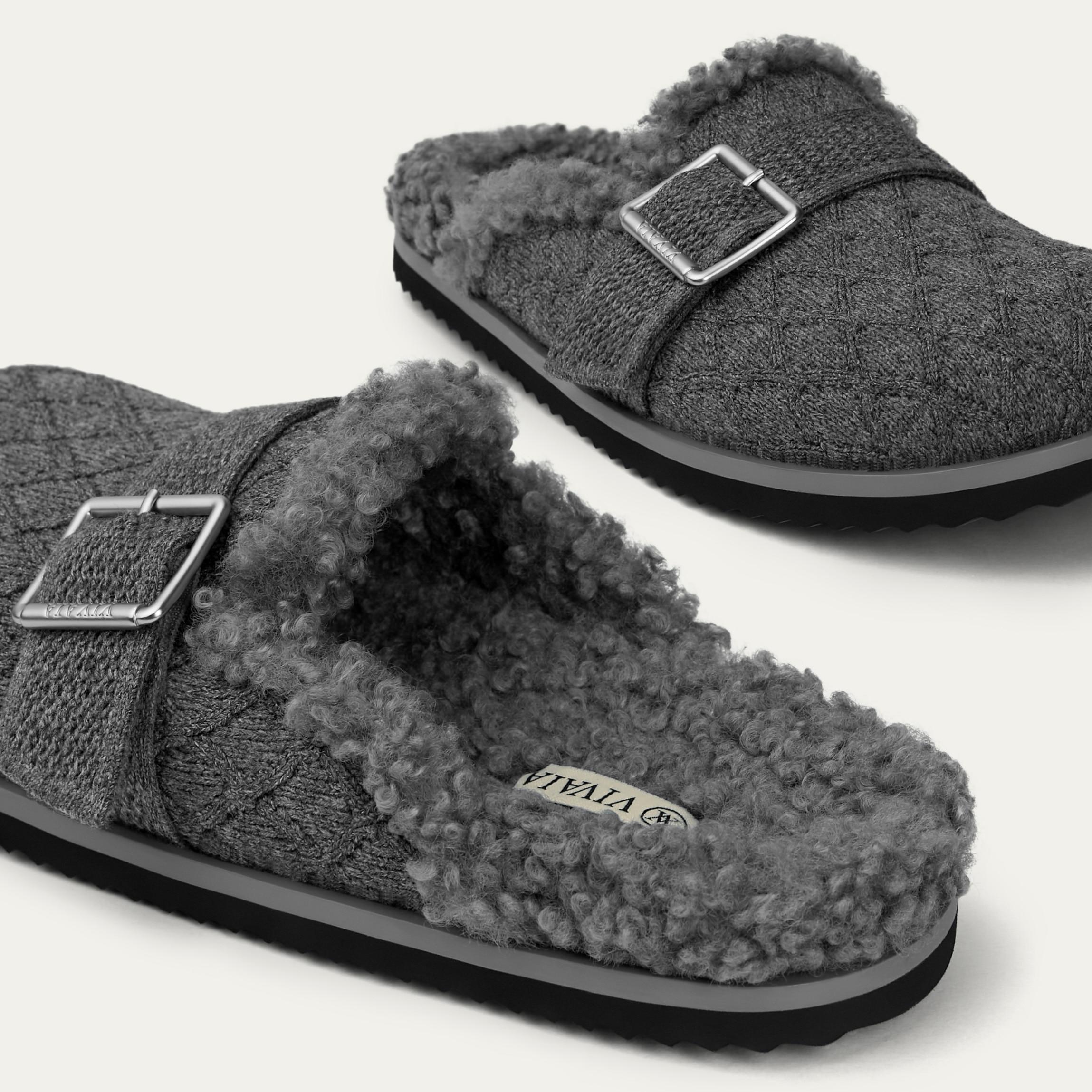 Round-Toe Wool Slippers (Hazel) Product Image