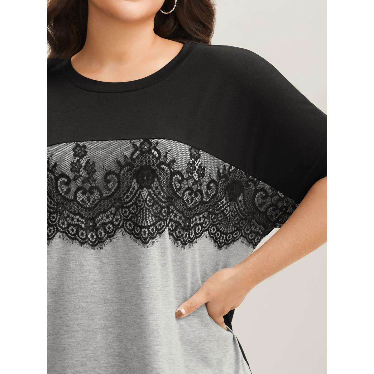 Plus Size Lace Design Color Contrast T-Shirt Black Women Casual Contrast Round Neck Casual T-shirts BloomChic 10/M Product Image