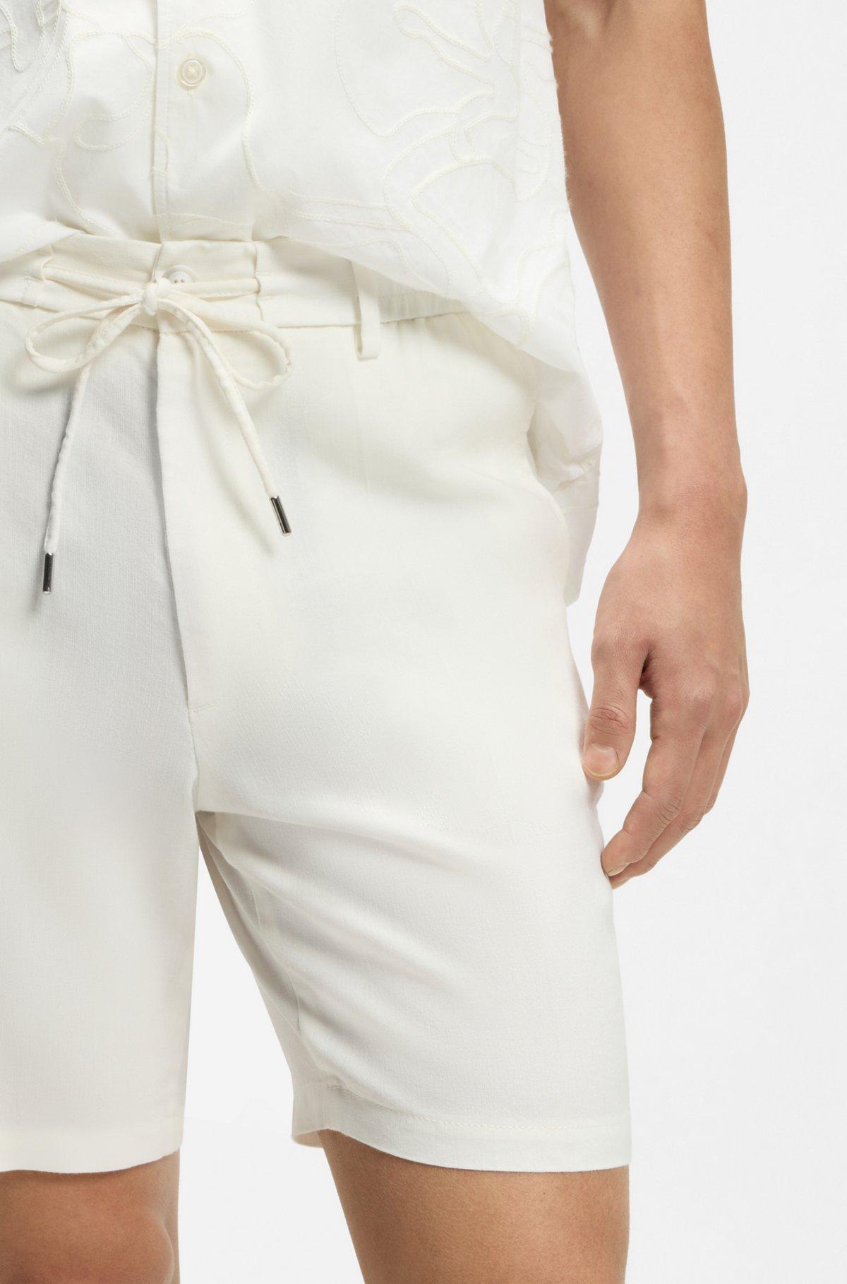 Linen-blend shorts in a modern fit Product Image