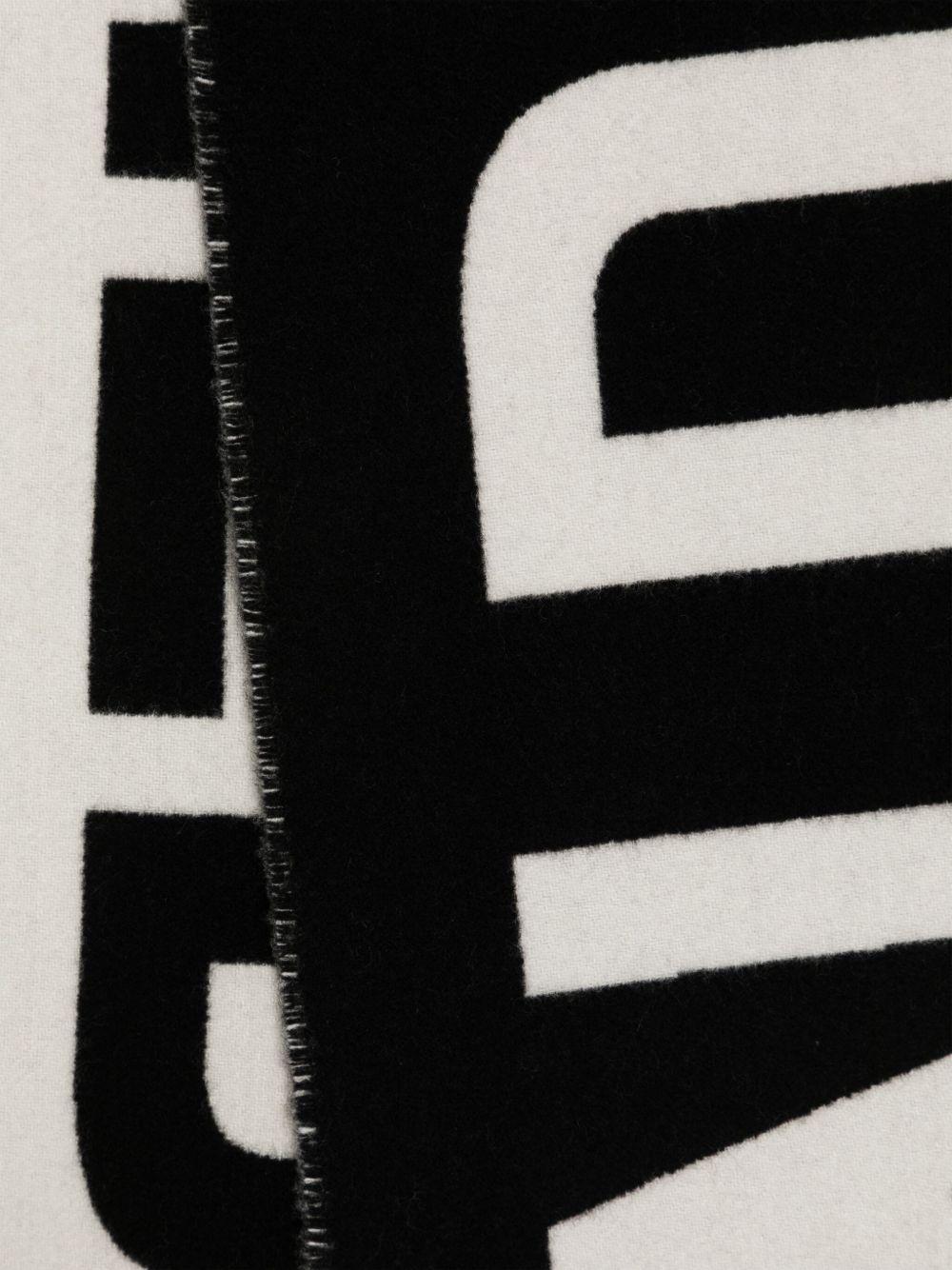 logo-print scarf Product Image